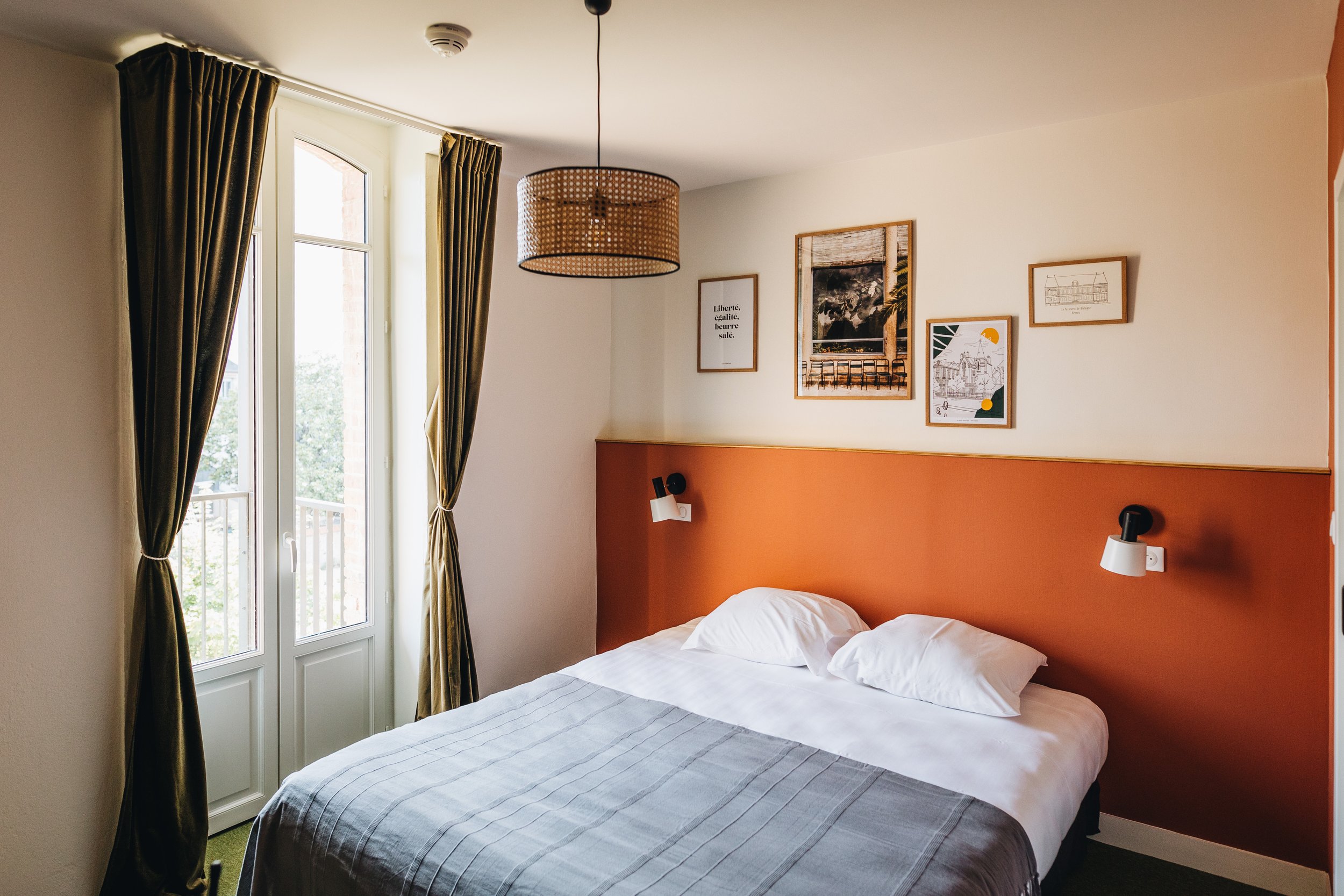 vue-vilaine-chambre-2-personnes-balcon-rennes-chouettes-hostel-rennes.jpg