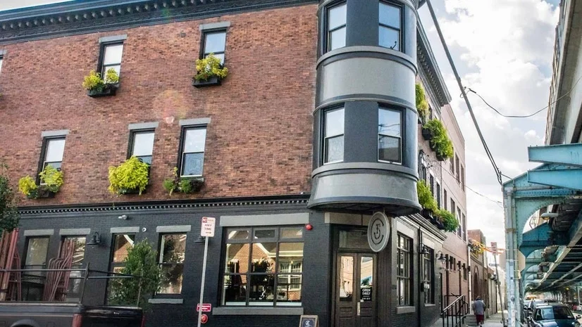 Front+Street+Cafe.jpg