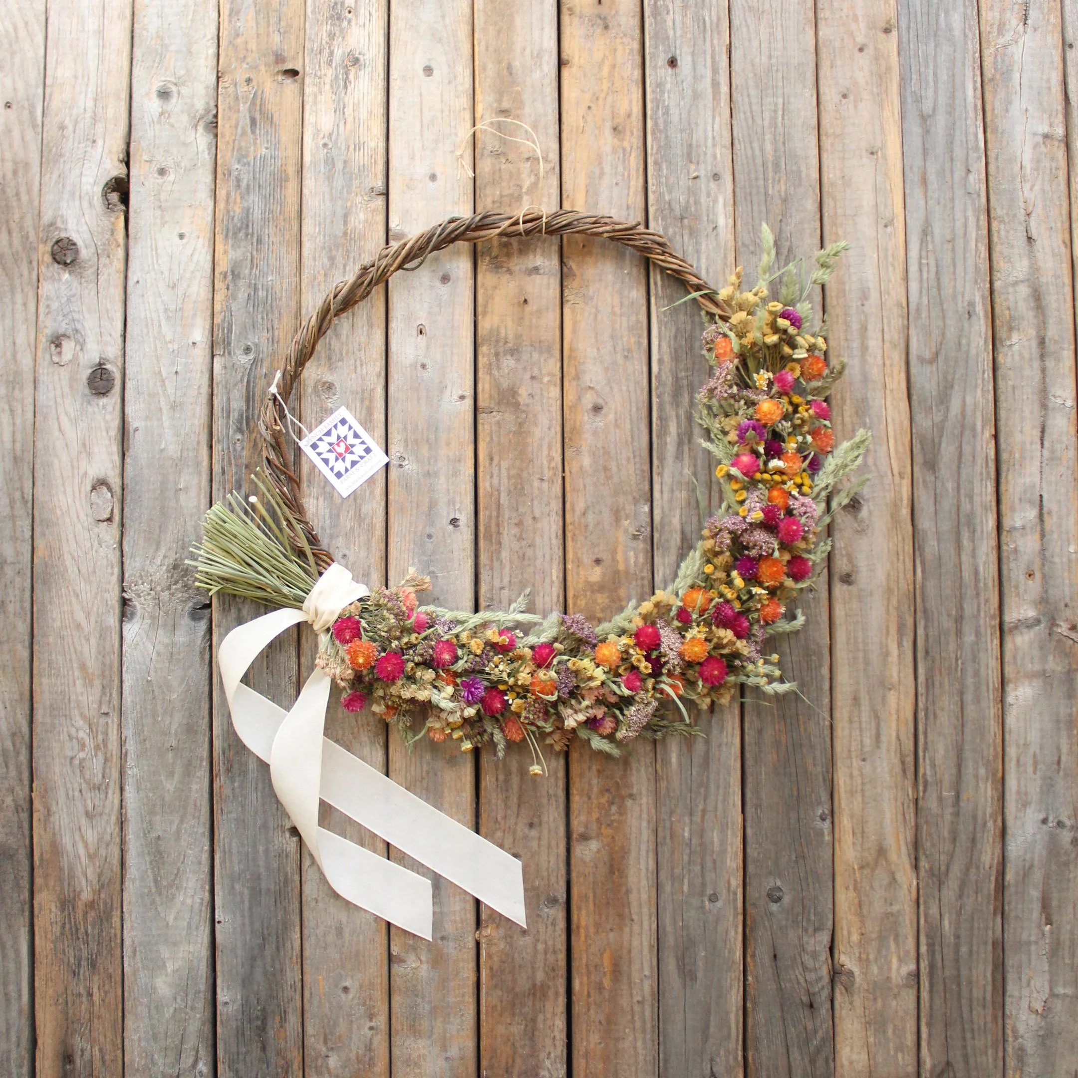 26N037-Dried-Flower-Wreath.jpg