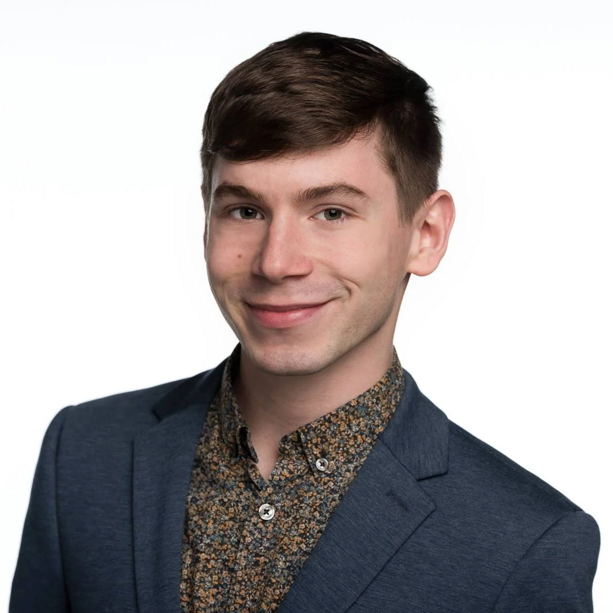 Ferrusi_Headshot.jpg