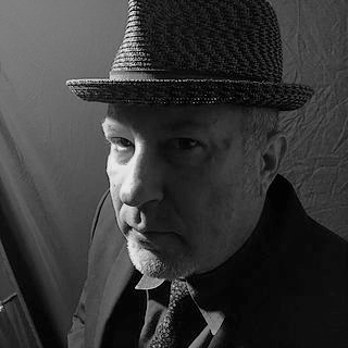 Kenn Goodman Keyboards, Vocals Born: Evanston, IL Previously: The Service, New Duncan Imperials, Goldstars, Expo 76 (active) Random Fact: Kenn's part time job in HS was tuning full-sized pipe organs