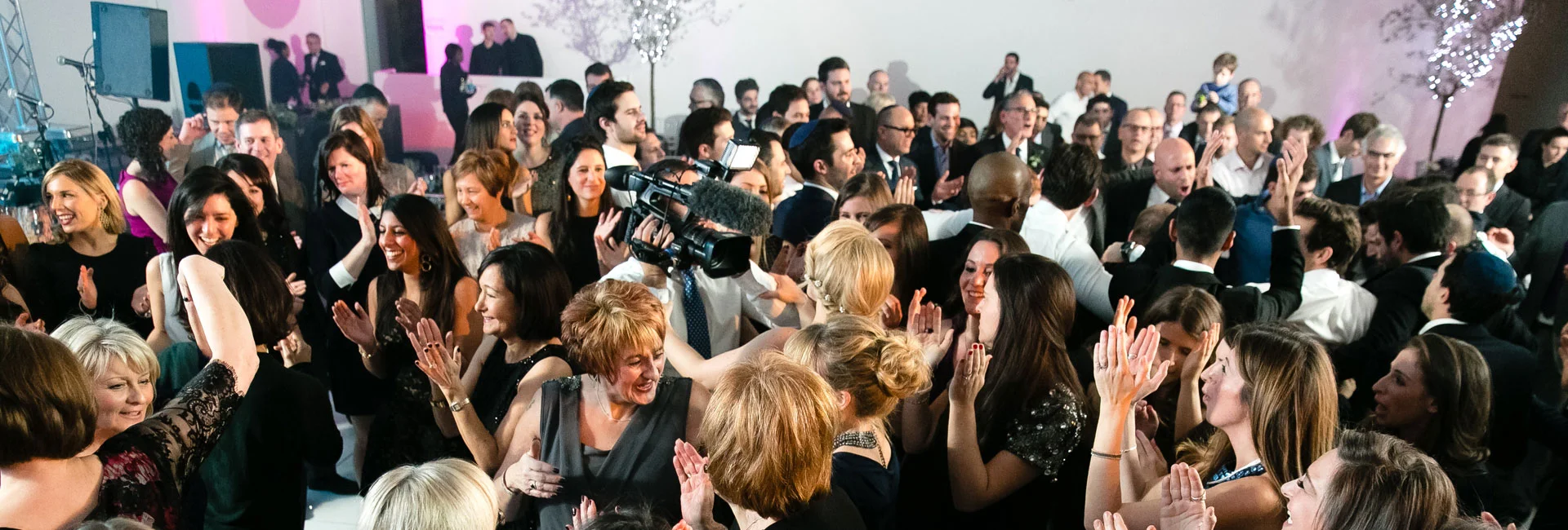 The dance floor was heaving again...