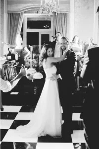 Spontaneous entertainment, professional, talented and entertaining musicians