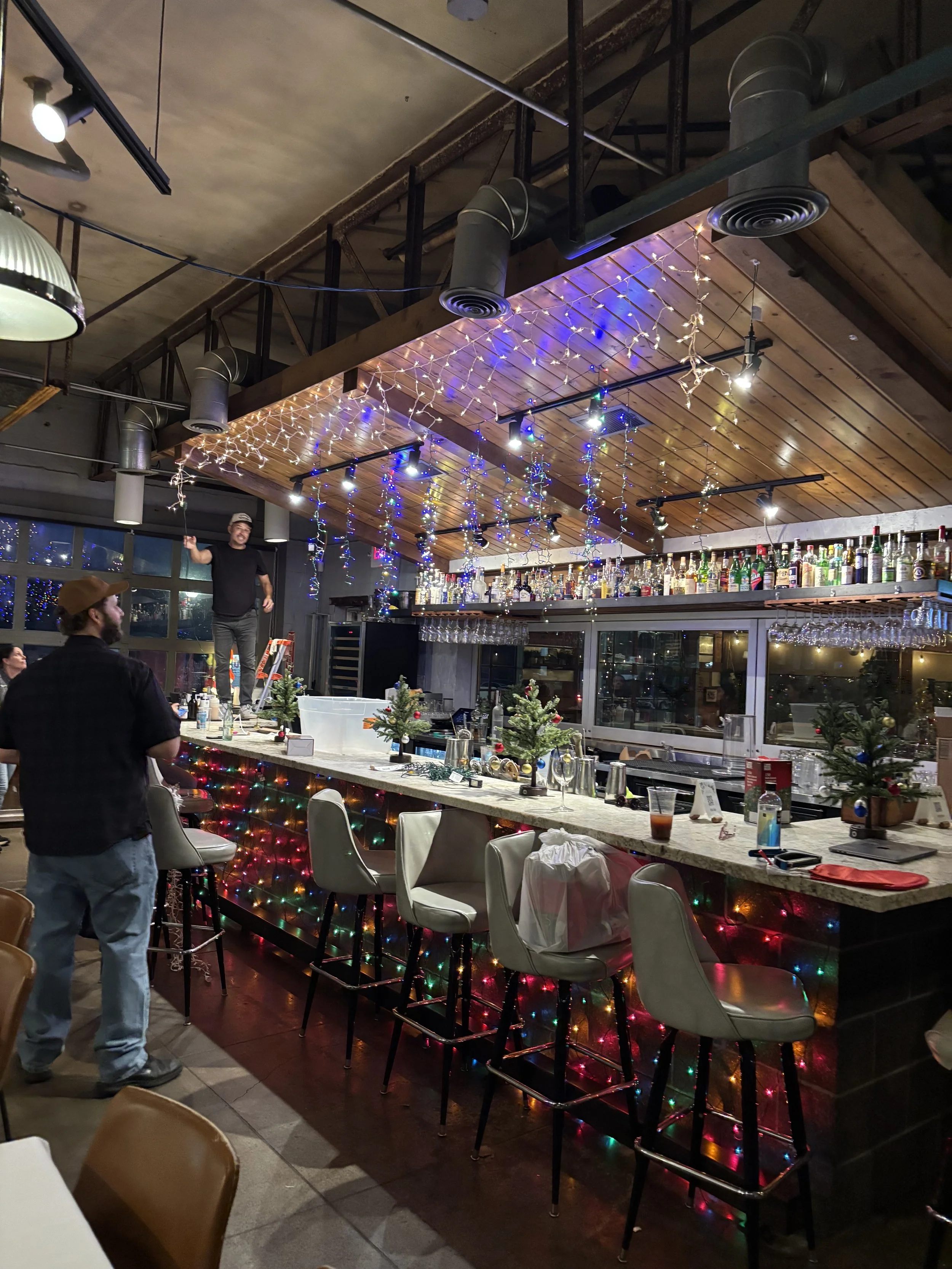 T15_Encina Header.jpg