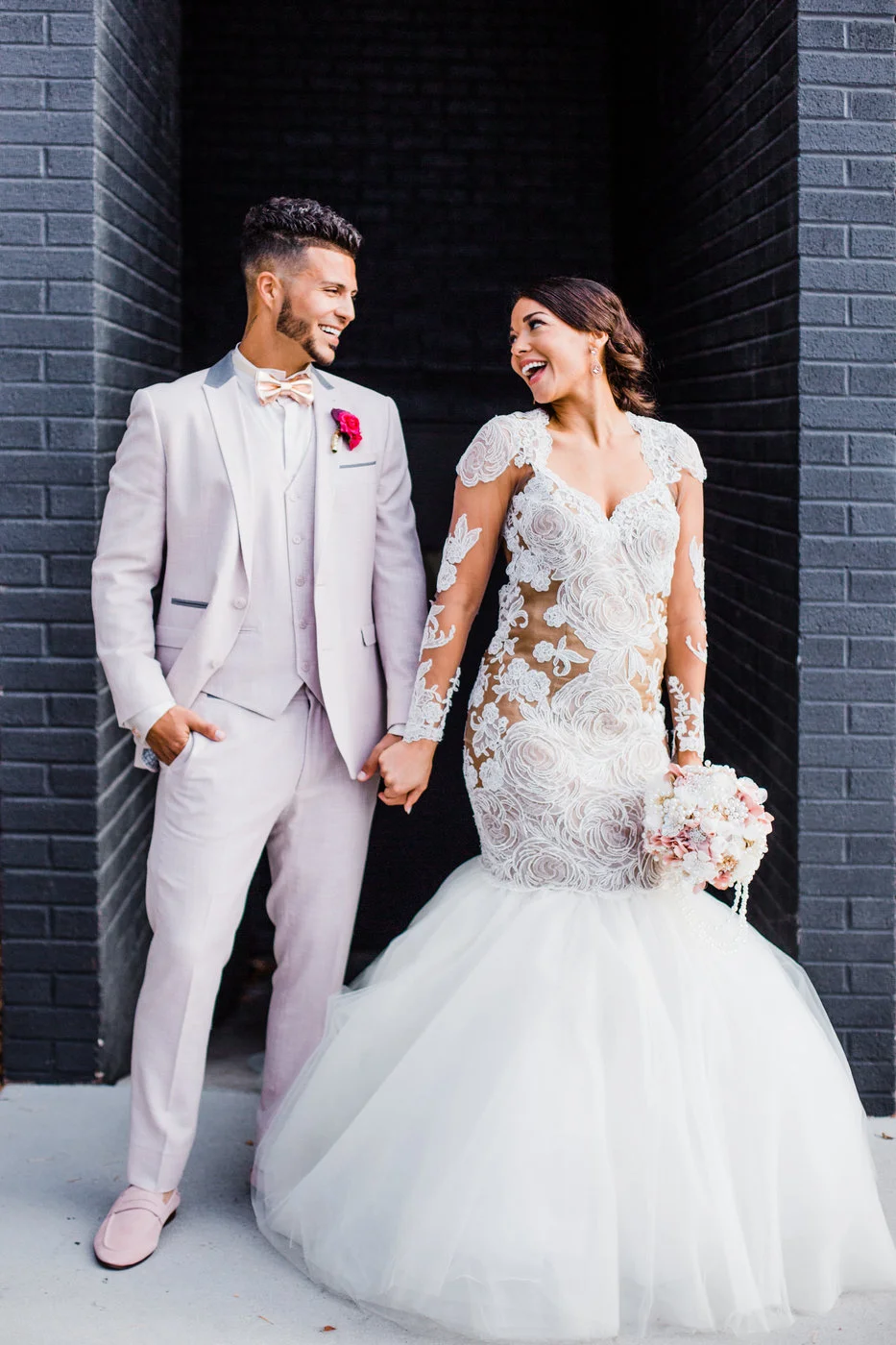 Fancy, elegant wedding at Owyhee Plaza Hotel in Boise, ID