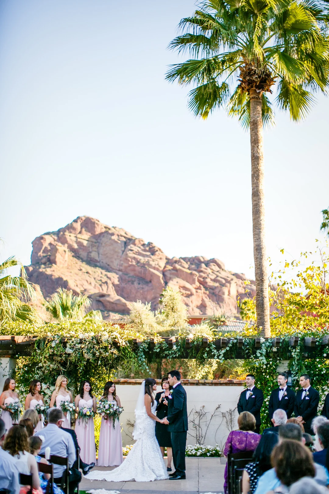 Chic, outdoor wedding at Omni Scottsdale Resort &amp; Spa at Montelucia in Scottsdale, AZ 
