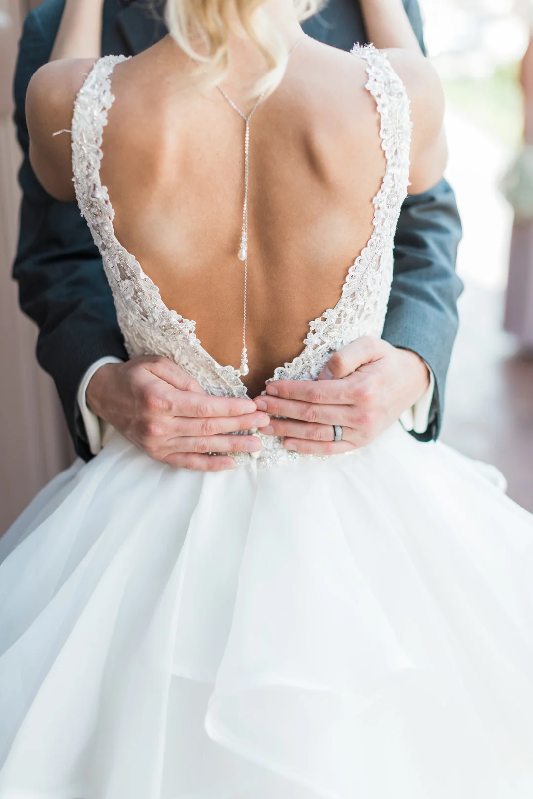 Elegant, outdoor wedding at Hermann Hill in Hermann, MO 