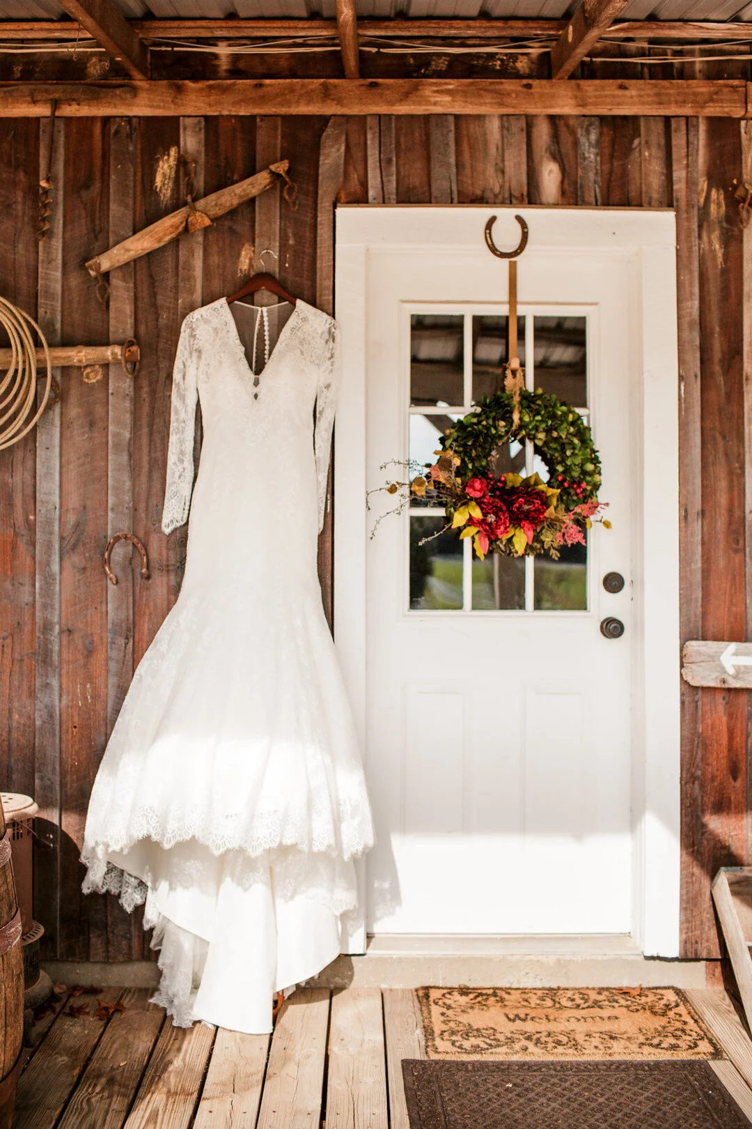 Rustic, country wedding at Saddle Woods Farm in Nashville, TN