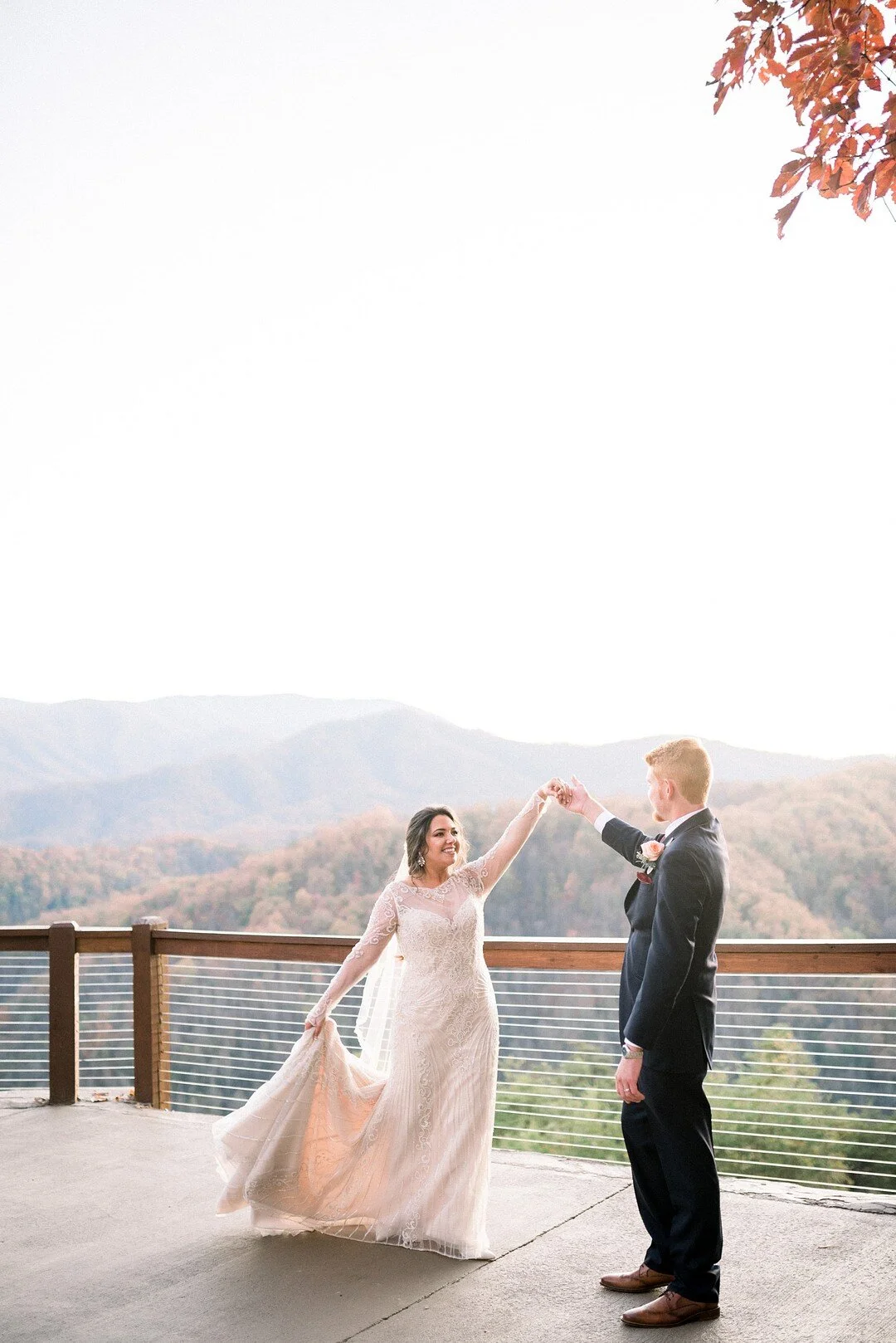 Romantic, mountain wedding at The Magnolia in Gatlinburg, TN