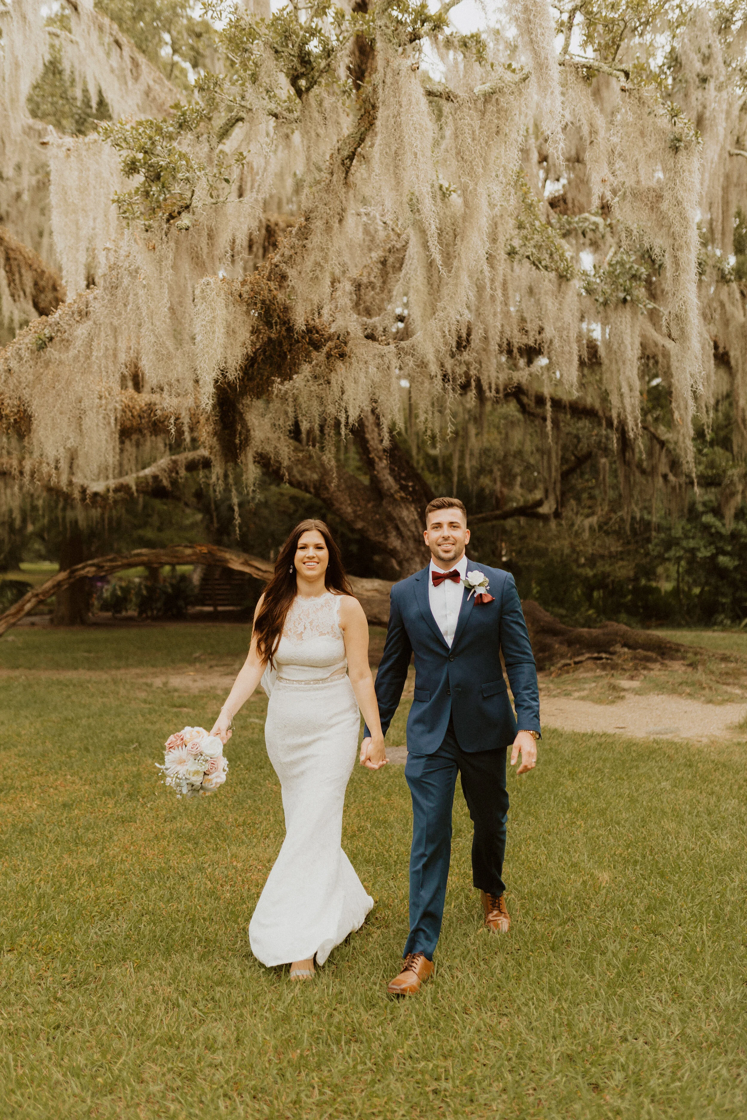 Minimalist, outdoor wedding at New Orleans City Park in New Orleans, LA