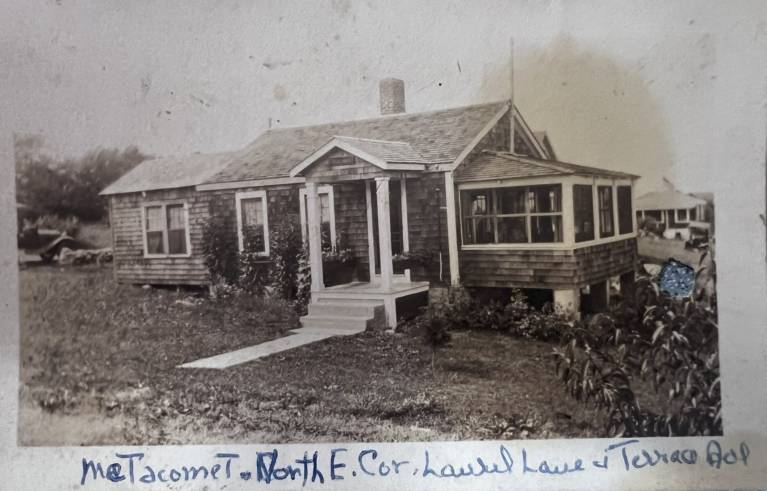 Metacoment cottage.jpeg