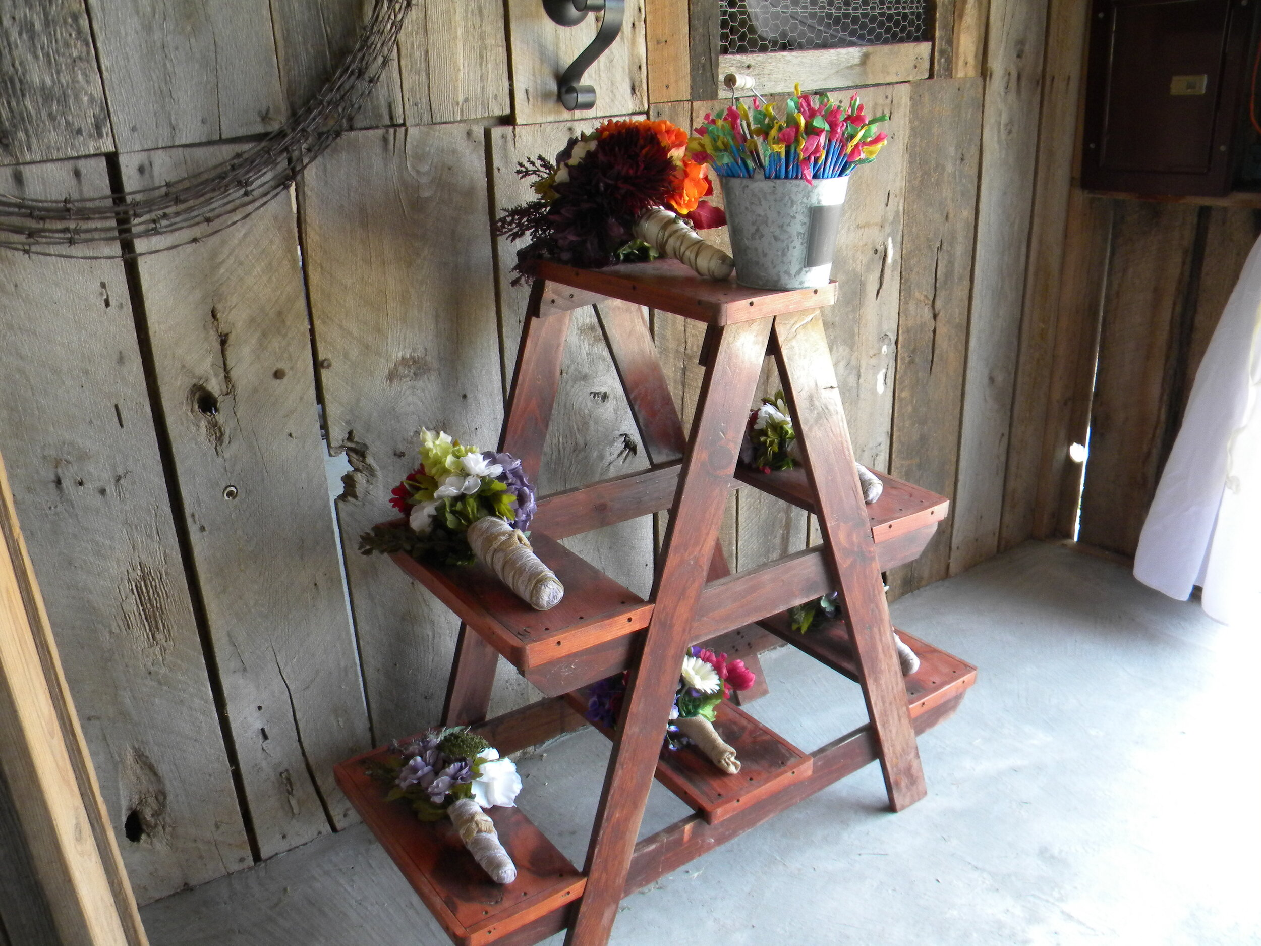 Ladder Table  $10.00