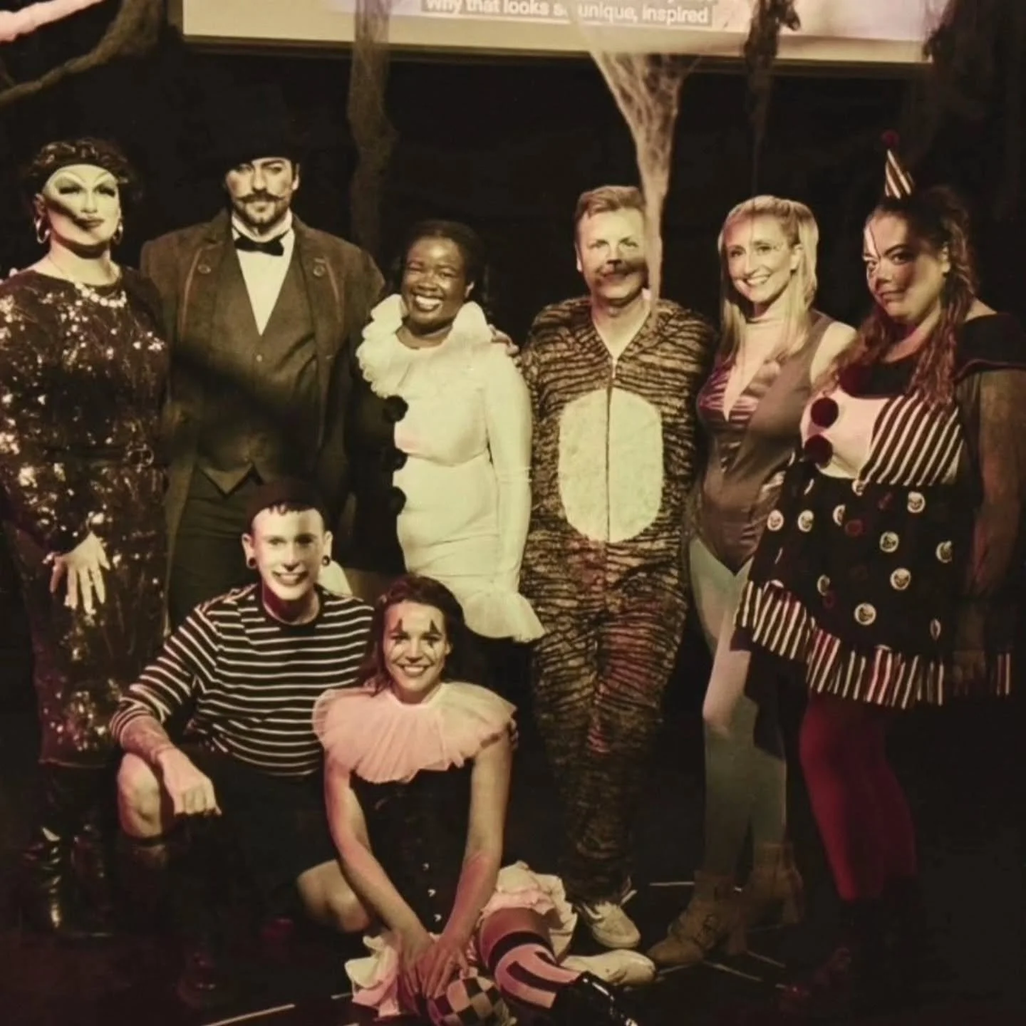 🎃 HAPPY HALLOWEEN 🎃

Thank you to everyone who joined us to sing, dance and spook the night away at our Macabre Musical Massaoke.

We raised our voices and the dead last night! 🧟&zwj;♂️ 🧟&zwj;♀️ 

#Halloween #musicaltheatre #bareproductions