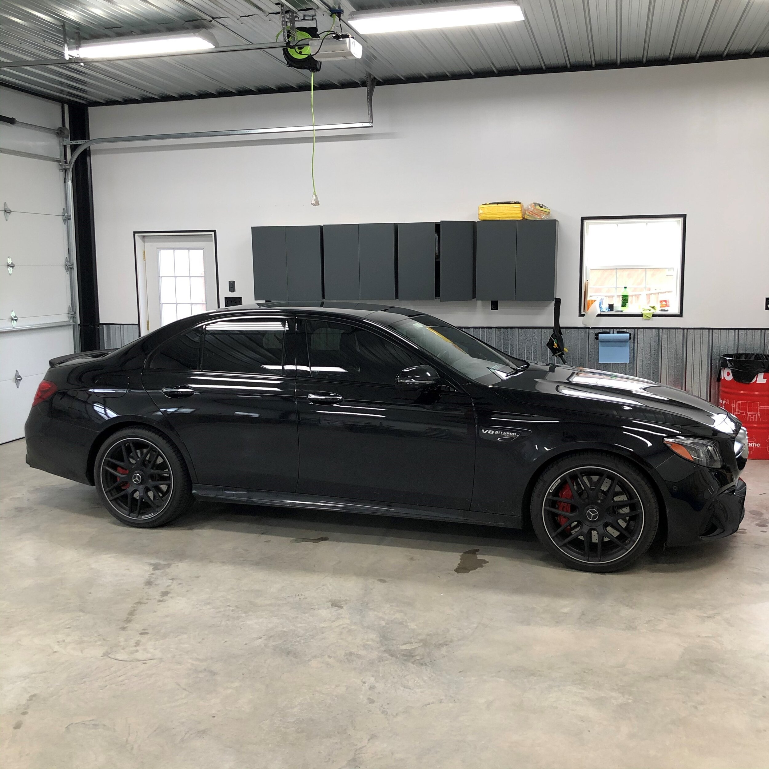 tint amg.jpg