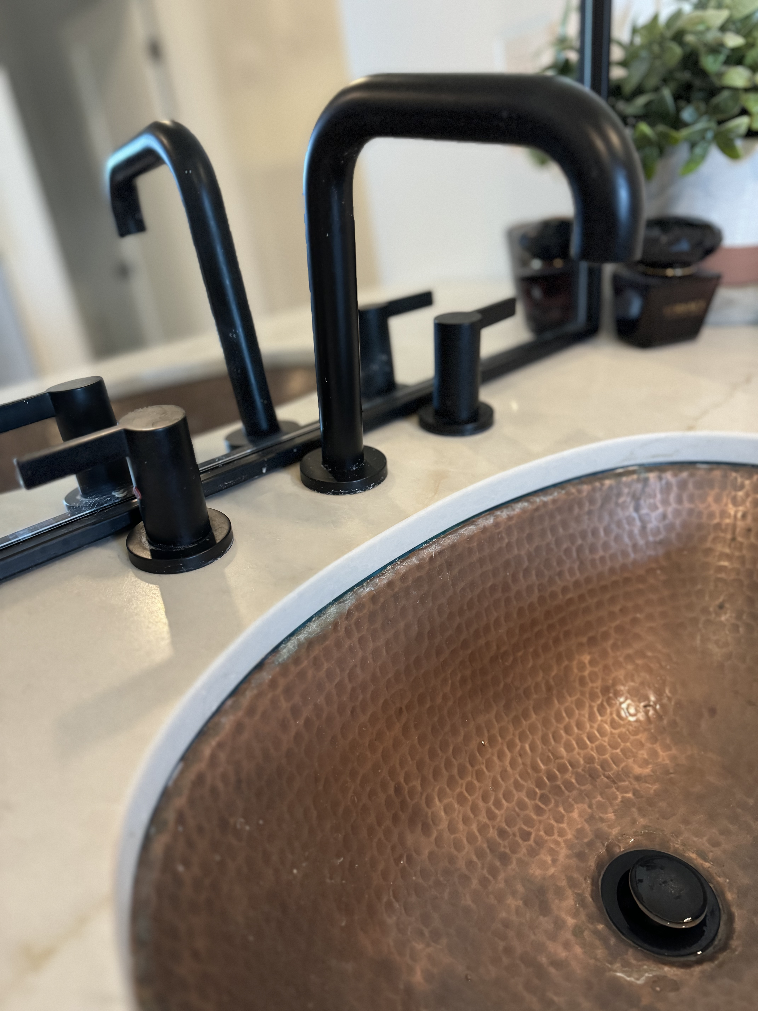 SINK FAUCET