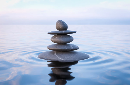 balanced-zen-stones-in-water-XKV4F5R.jpg