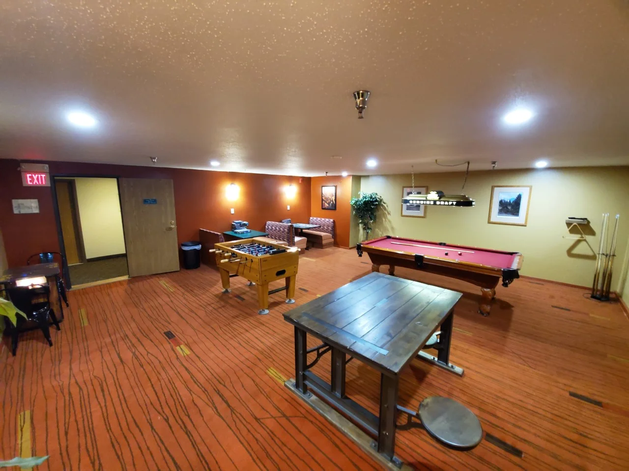 pool.jpg