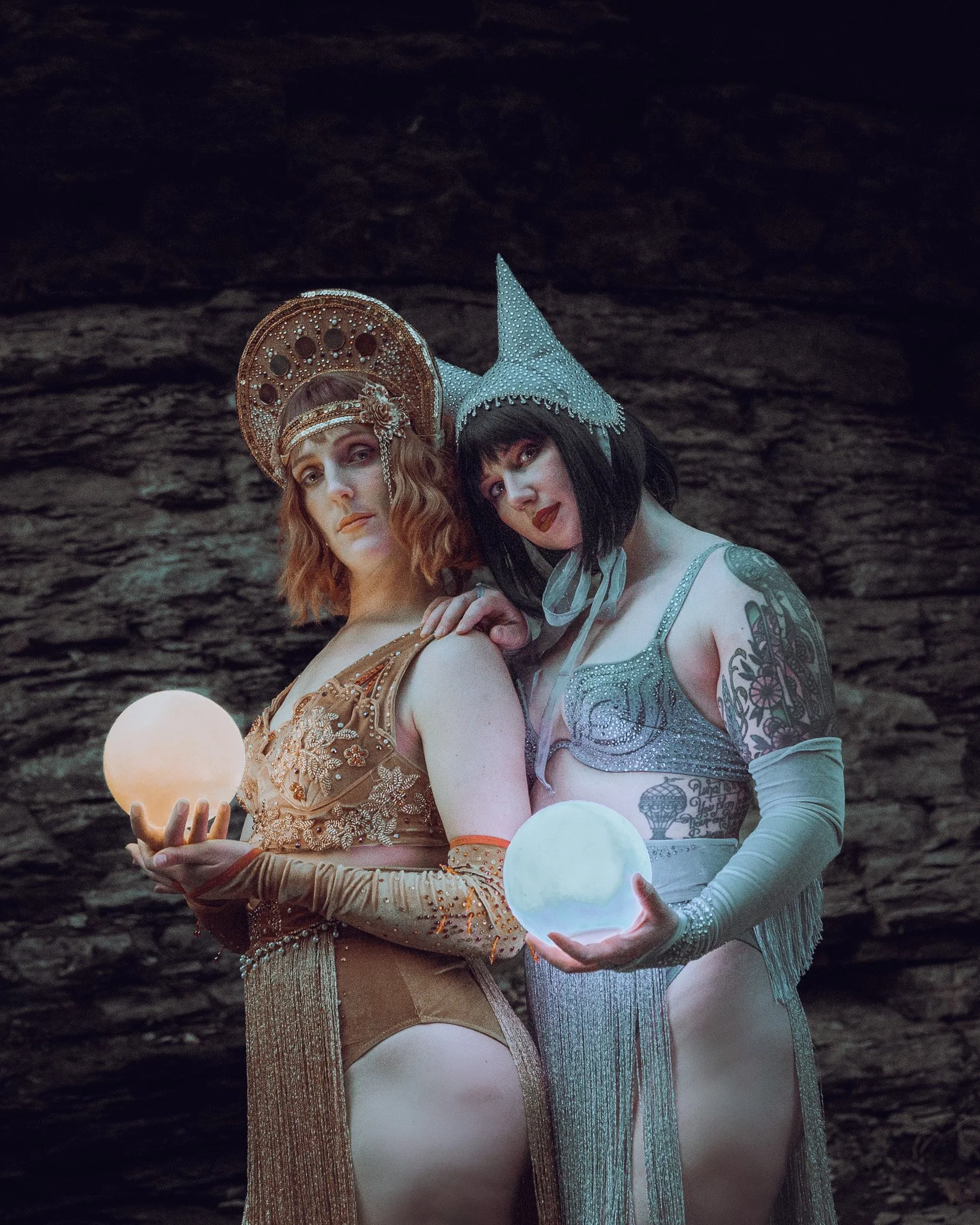 SuspendedGravity_CelestialSisters_CustomTheme.jpg