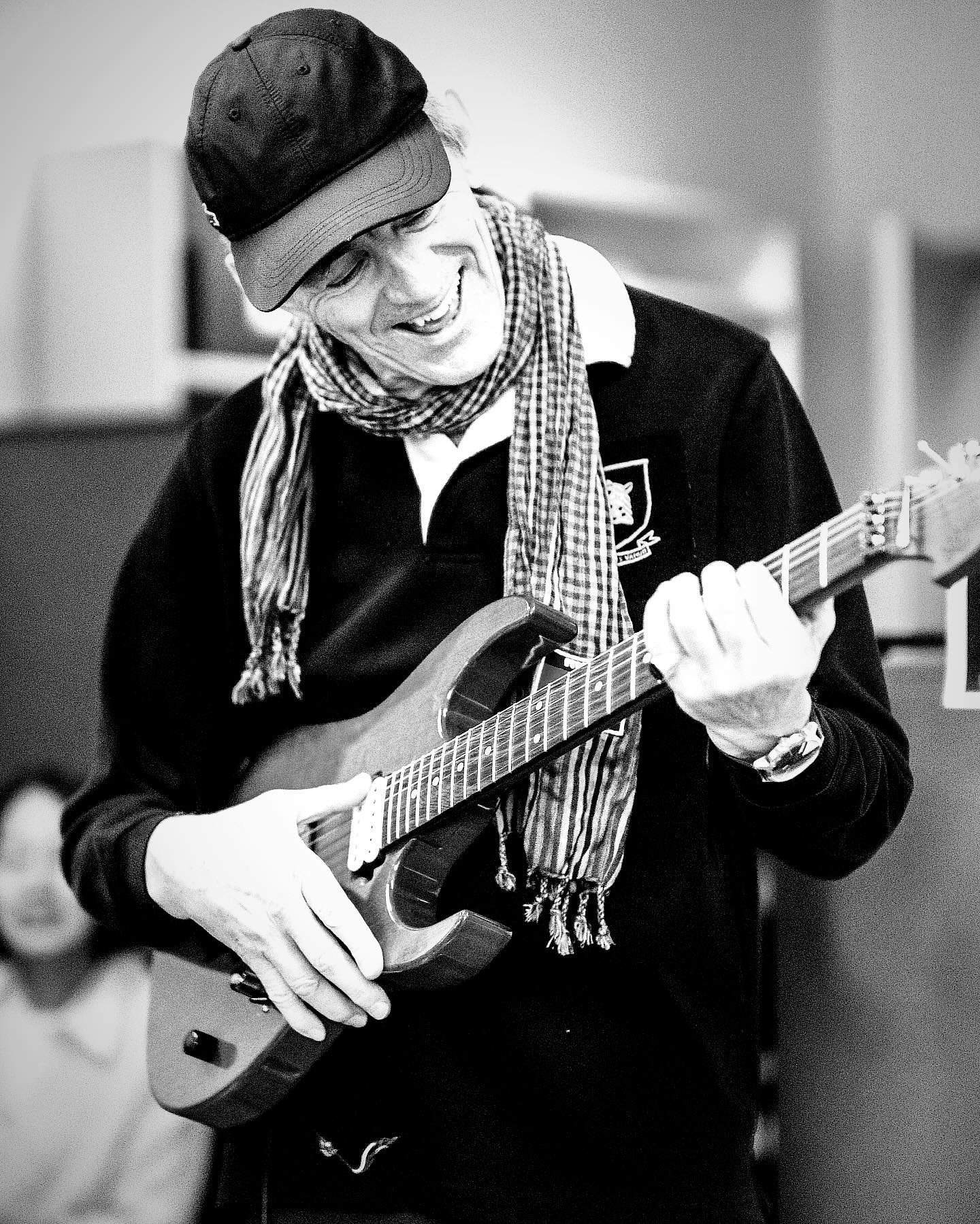 🎸💀🦸🤘🏼🪨🤩⭐️🌲📚📓📕🌳🌏 🇨🇦
&gt;&gt;&gt; Guitar Hero &gt;&gt; UBC Campus &gt; Point Grey
#questplaylove❤️ &gt; #acros 
📷: #fujixhs2 
&gt;
&gt;
#1project365🇨🇦 #photographyeveryday &gt;

&gt;

&gt;
&gt;