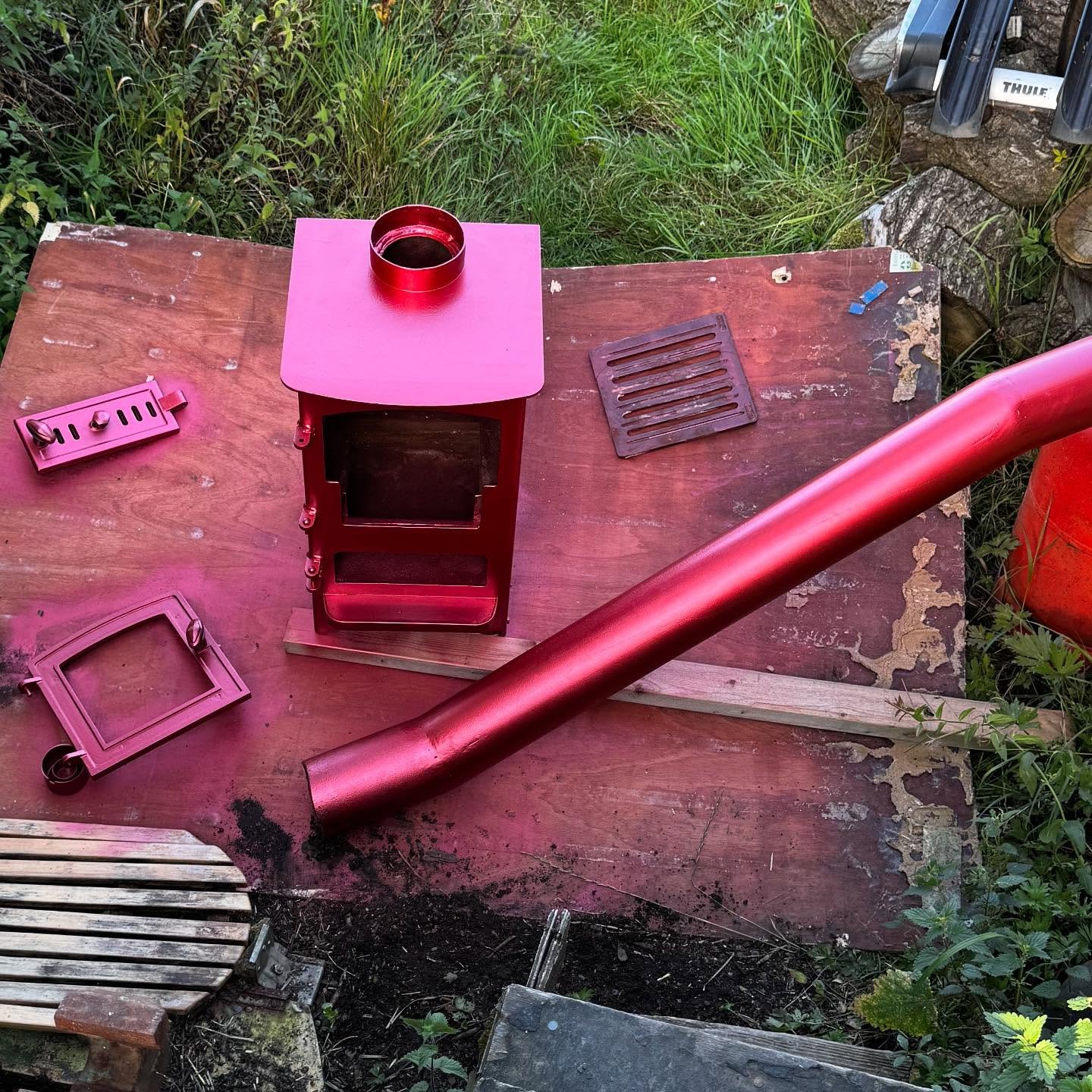 After eight years, the Puffin has been ripped out and stripped and resprayed, Shimmering Rose&hellip;. Again&hellip;.
Please place your votes on what colour you believe this to be? As we still argue about it after all this time!!!!