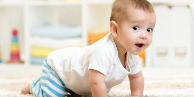 Infant crawling.jpg