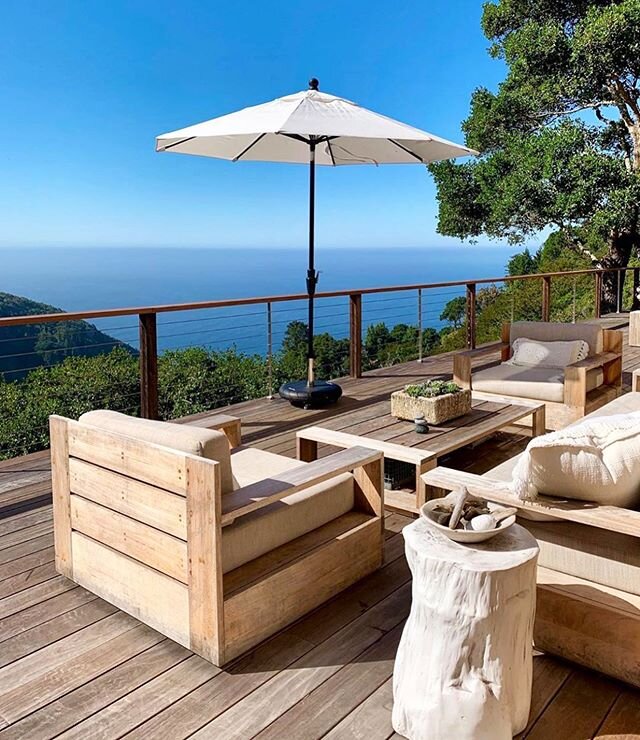 Hoping everyone is having a great day so far! 
Could this view get any better? Look how blue the sky and ocean are, it’s the prettiest mixtures of blues! The patio furniture is calling my name; it looks so comfy and I love how oversized it is;