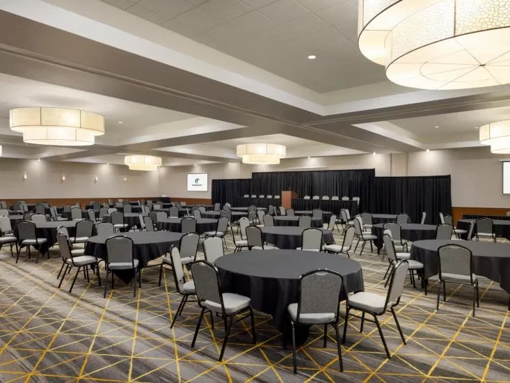 Ballroom 1.jpeg