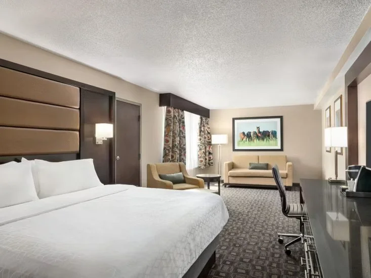 Suite 1.jpeg