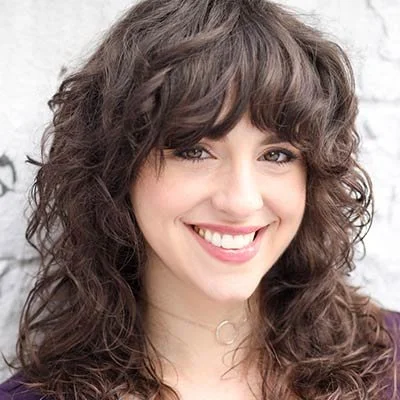 MIA GENTILE (Understudy Mom, Single Friend, Child 2)