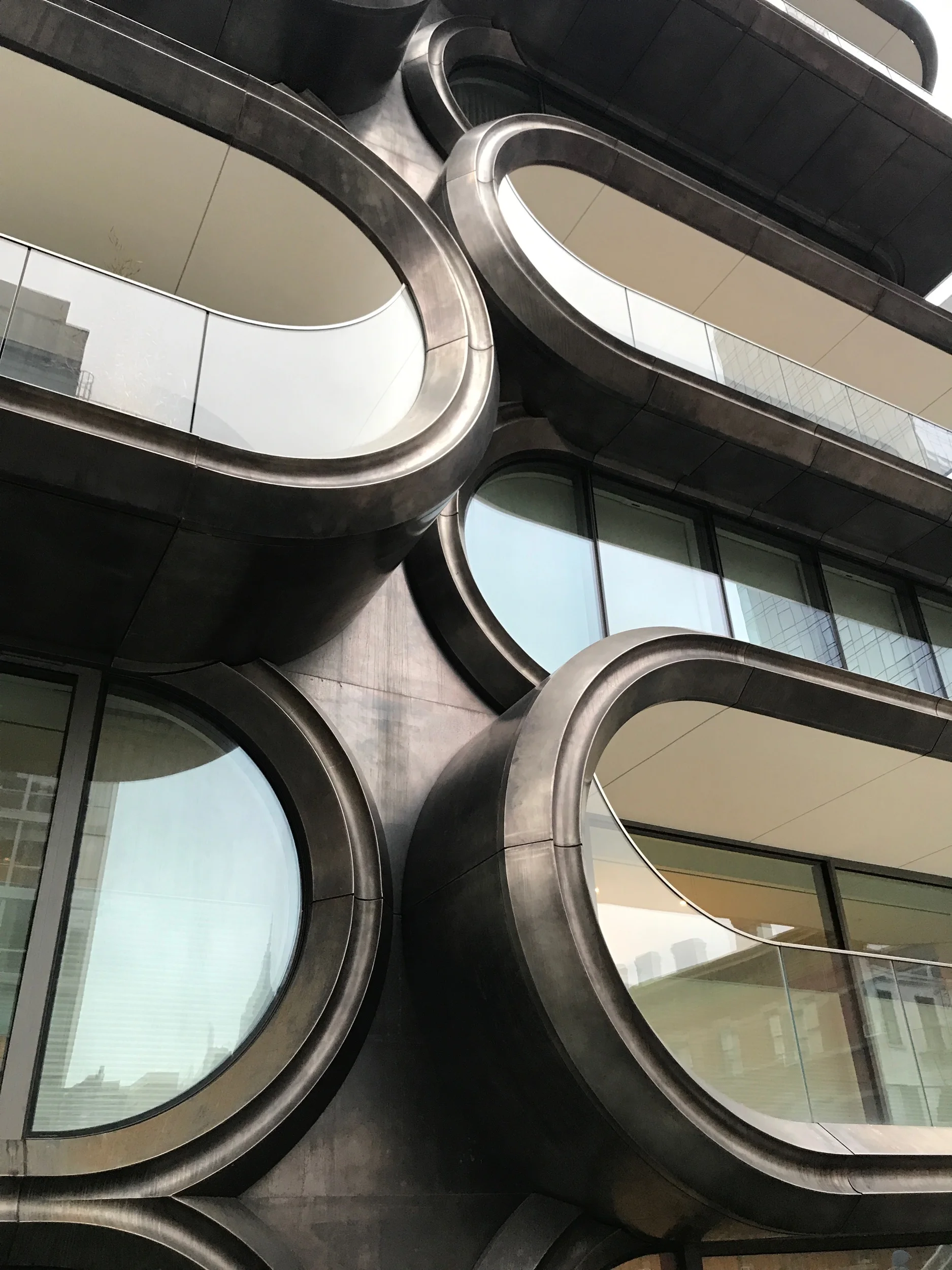 Rounded slit's by Zaha (Copy)