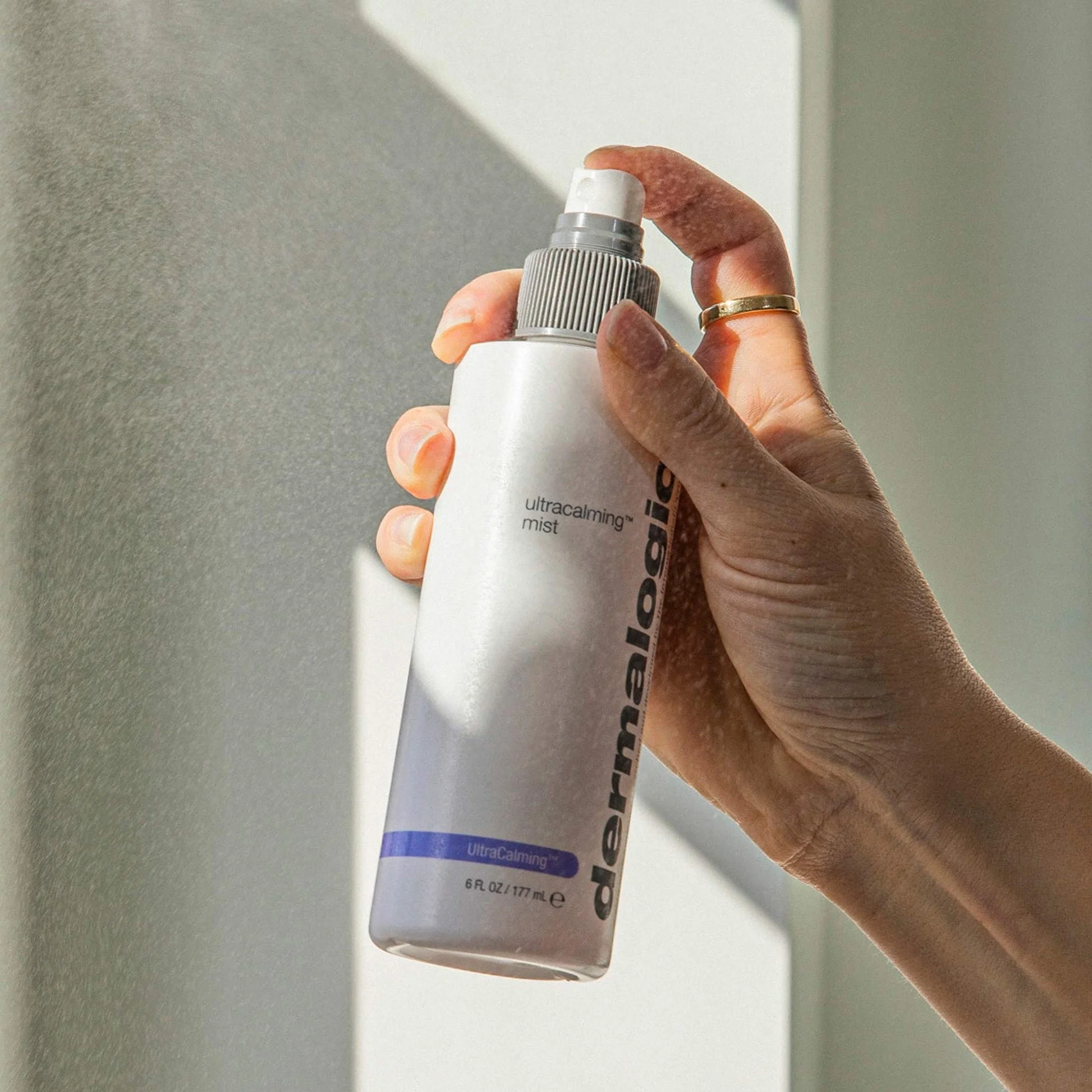 dermalogica-toners-ultracalming-mist-177-ml-30361397952679.jpg