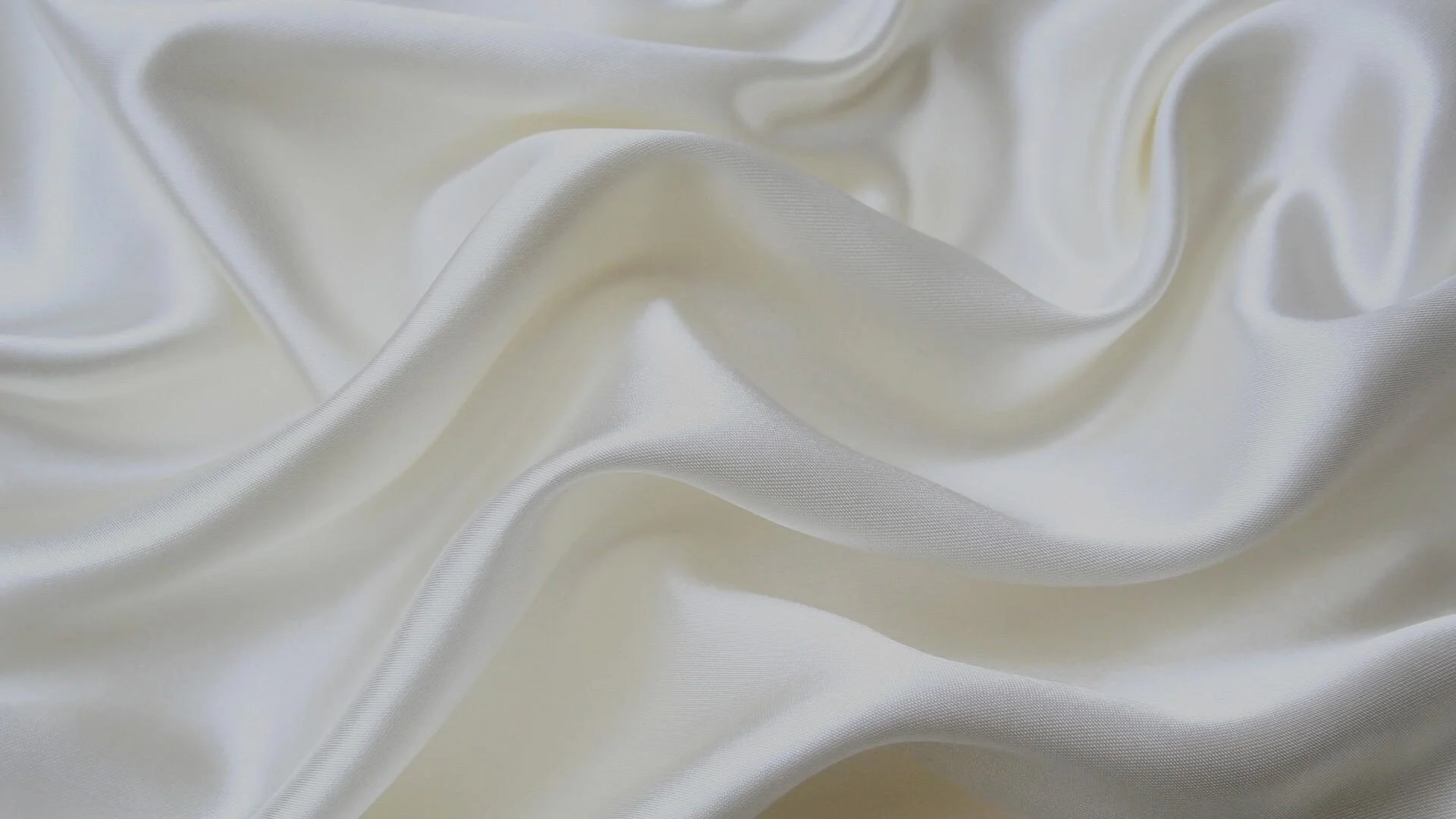 silk-wallpaper-2.jpg