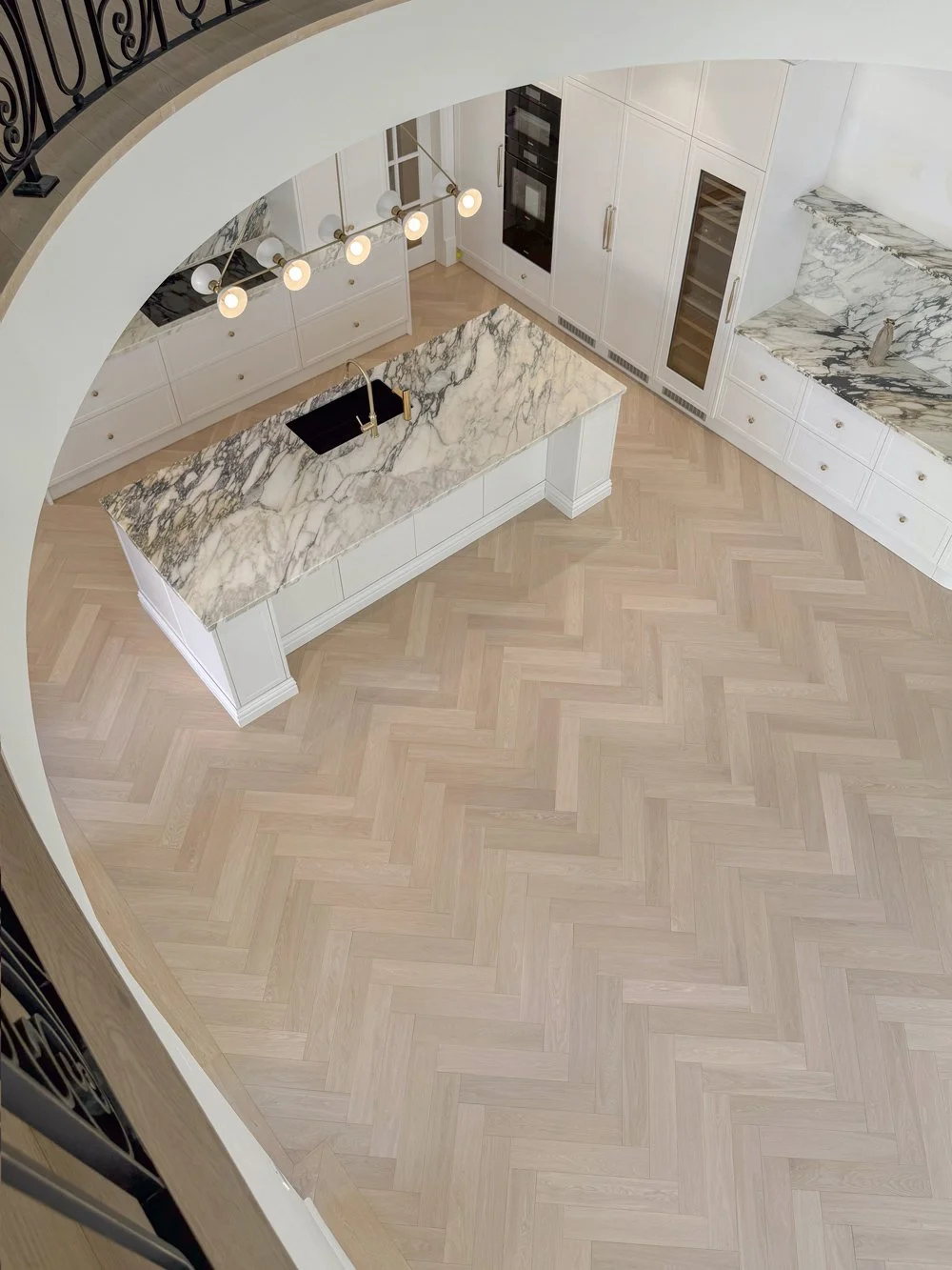 riesling-oak-herringbone-engineered-timber-flooring-west-pymble-04-living-room.jpg