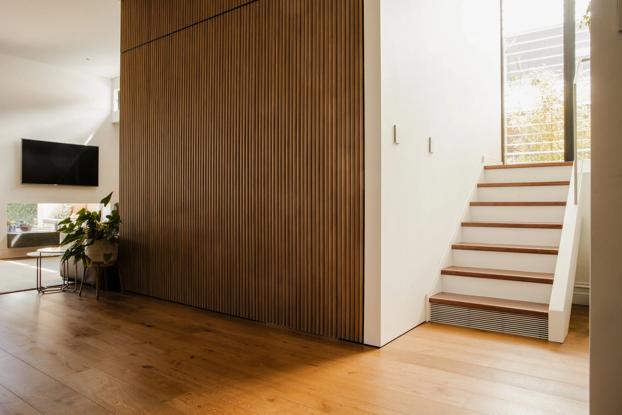 How to Choose an Engineered Oak Flooring Colour for Your Project