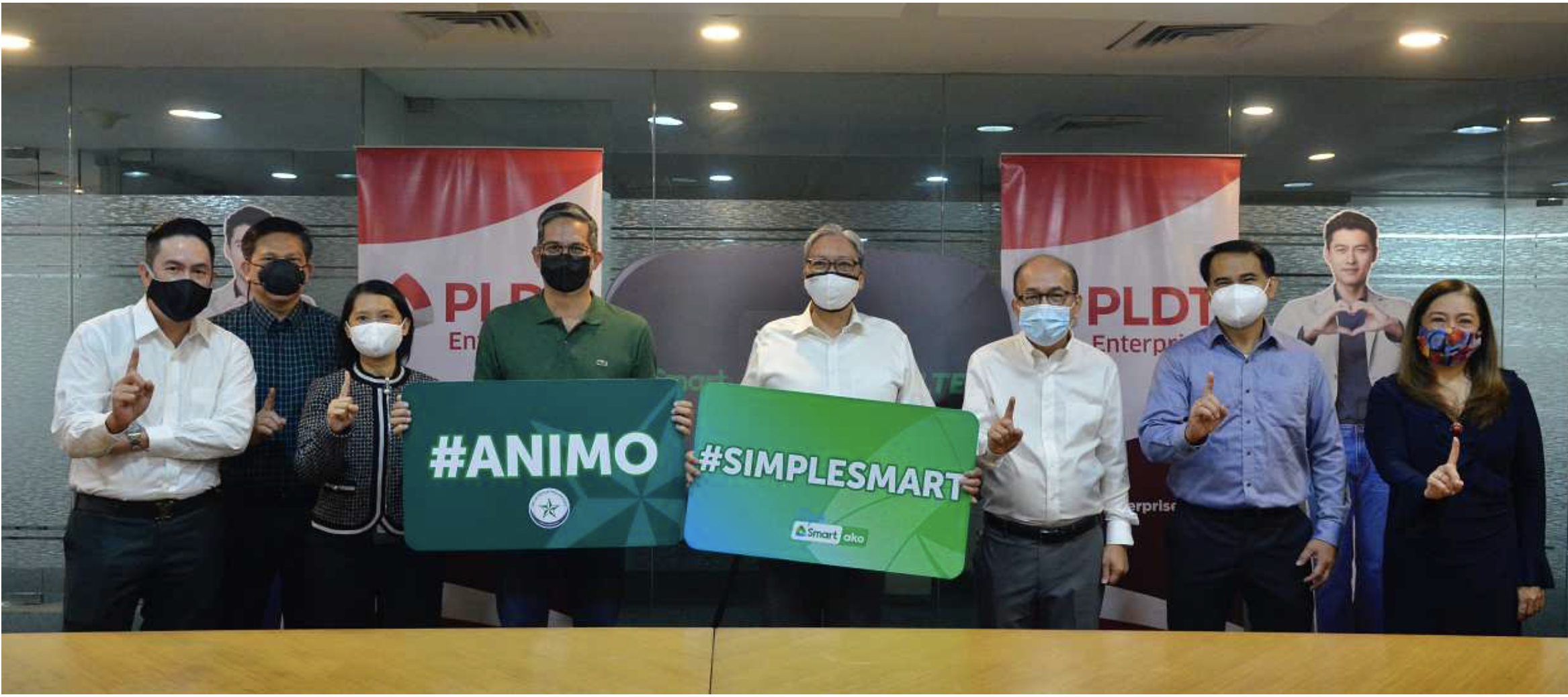 PLDT, Smart and De La Salle Philippines launch e-Learning store