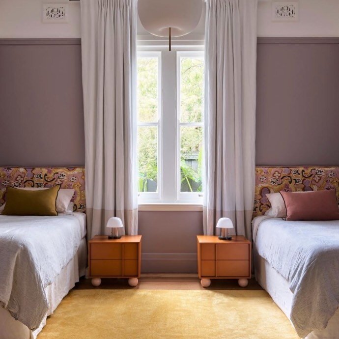 Dreamy bedroom from award winning Australian designers @arentpykestudio featuring Vases on the bedhead. ❤️ Love everything about this room, the colours, the bedside tables...heaven. 💫 #interiordesign #interiors #decoration #textiles #fabric #upholst