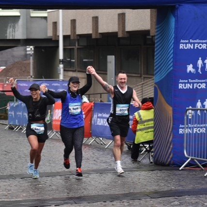 Well done to our fundraising superstars, who completed the Coventry Half Marathon last weekend.

At the time of posting, the total is almost at &pound;1000 raised - that's incredible and we can't thank you enough for your support of Guy's Gift!

#Sup
