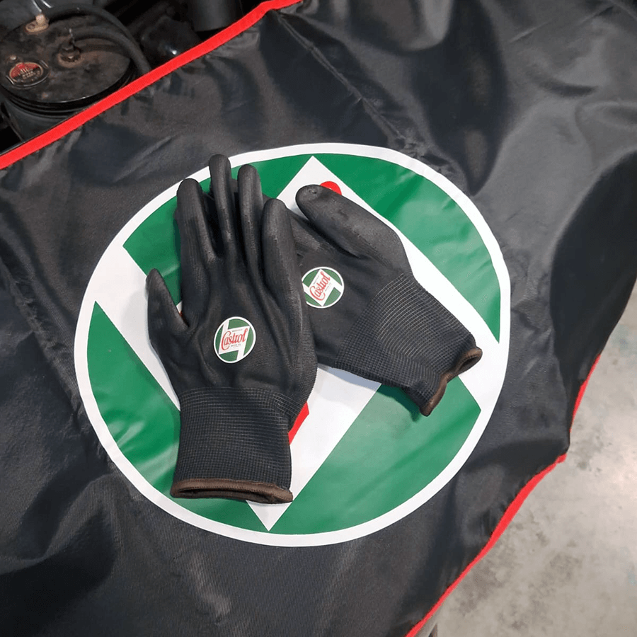 workshop_gloves.png