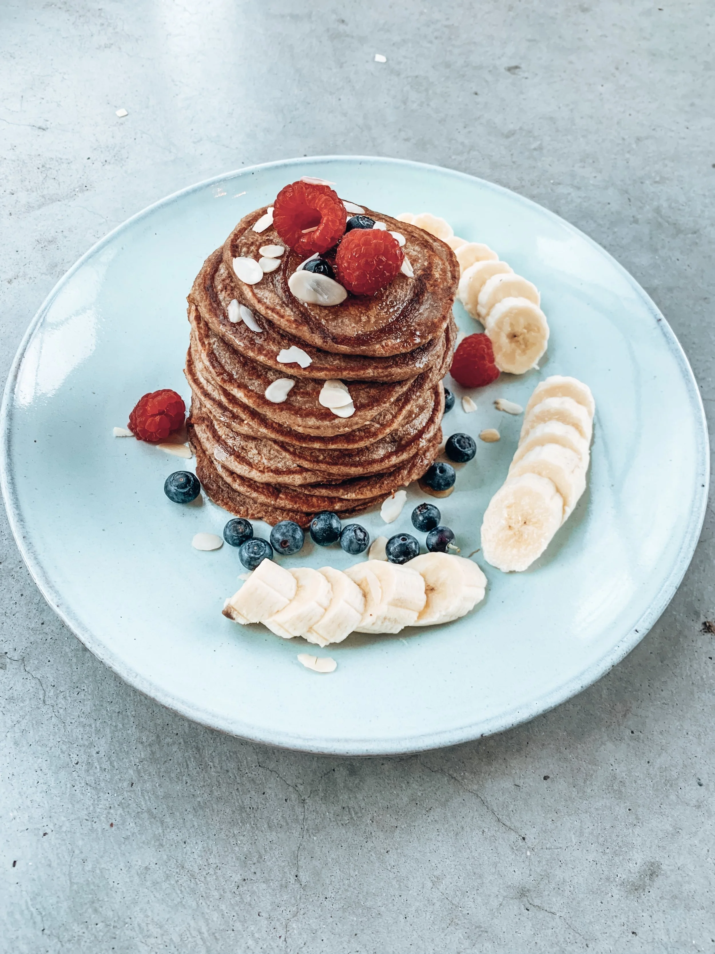 BANANA PANCAKES