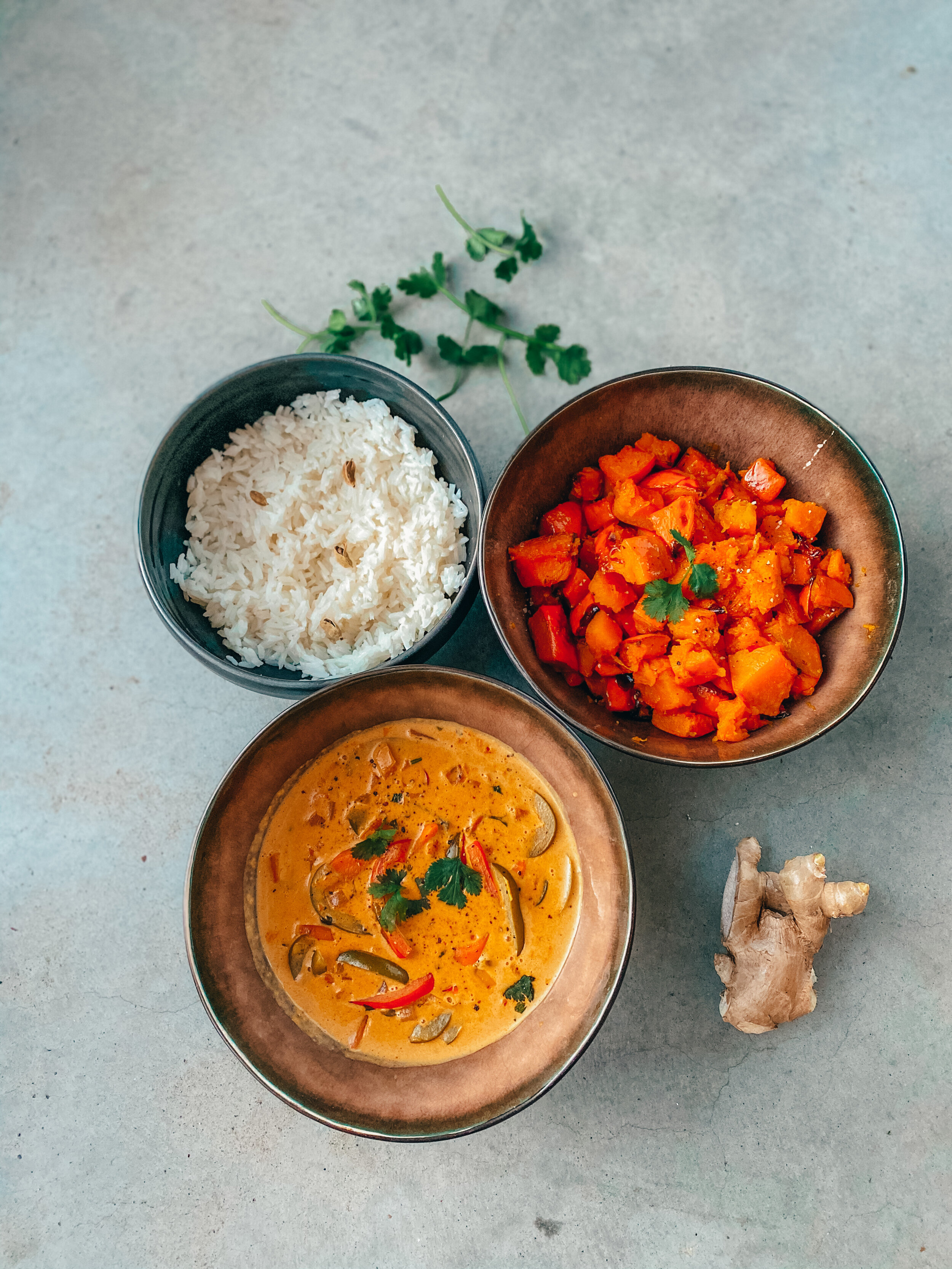 VEGGIE CURRY MET POMPOEN (4P)