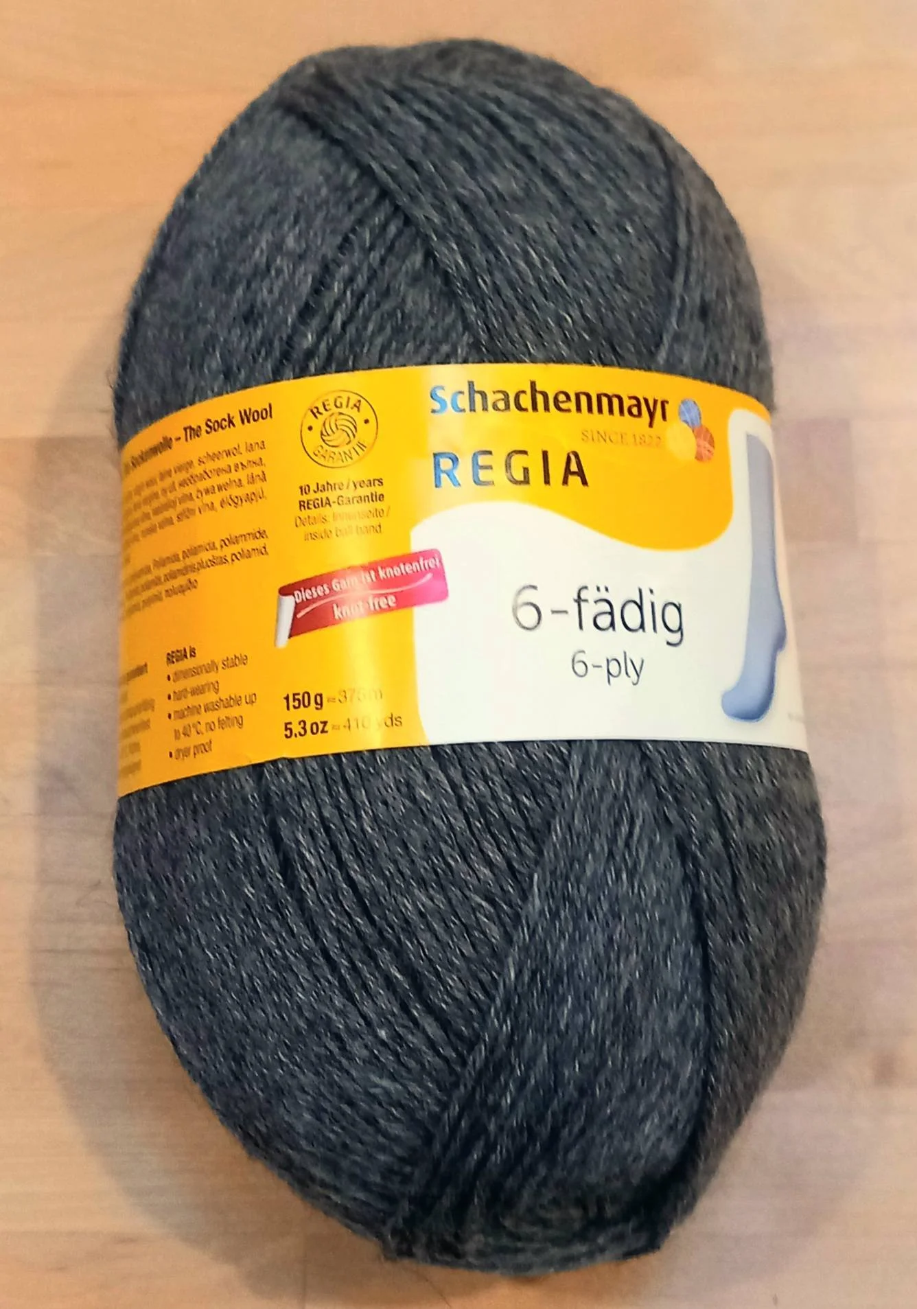 6 ply Regia 44 Charcoal.jpg
