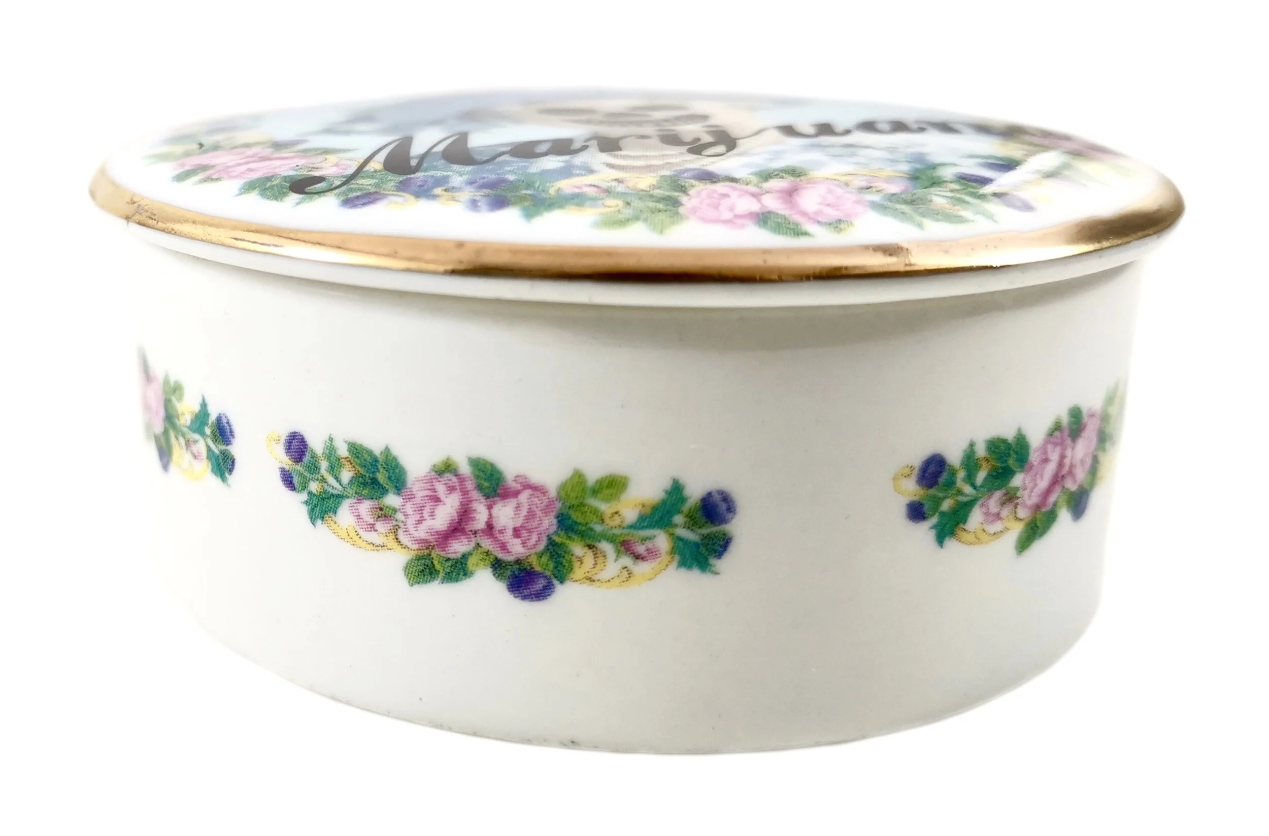 MARIJUANA QUEEN 2.jpeg