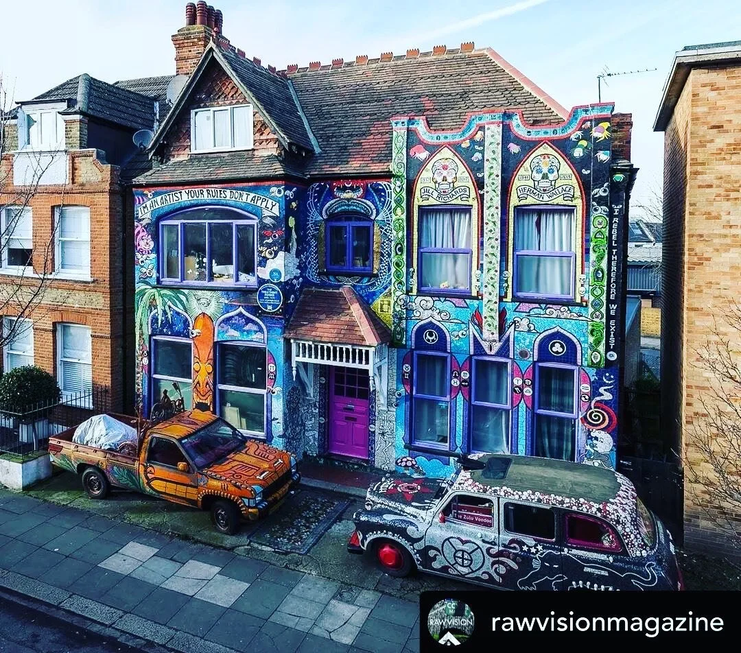 Lovely to see this be shared by Raw Vision - one of my favourite magazines. Posted @withregram &bull; @rawvisionmagazine Over 20 years, @carriereichardt has covered her house in London with #mosaics, and two art cars she decorated sit outside. See h