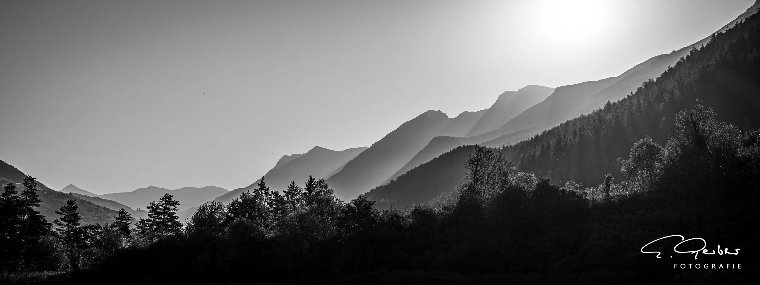 20260812_Scuol_BX2A2653-2-4.JPG