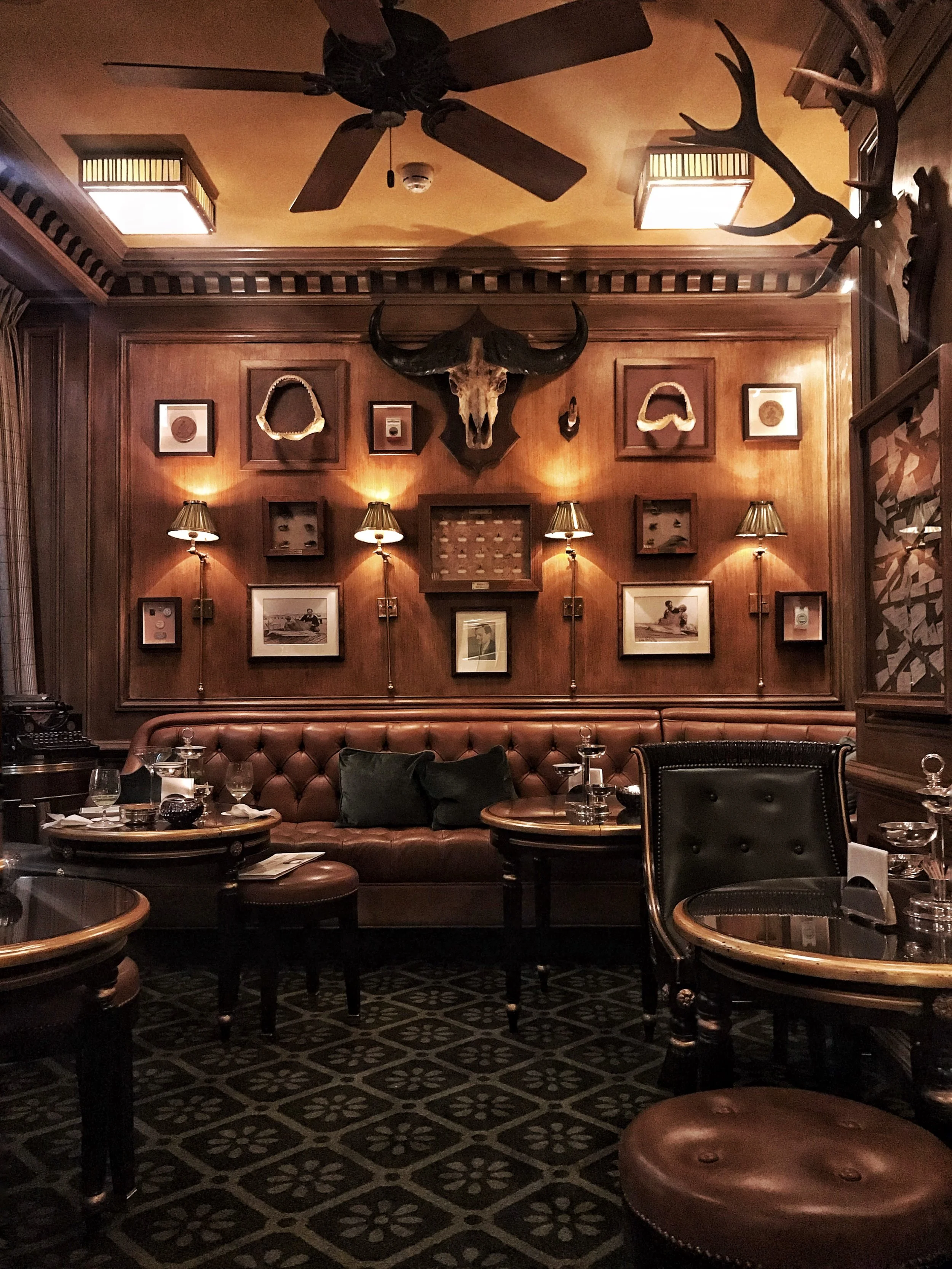 PLACES + THINGS - Perfect Parisian Places for a Craft Cocktail