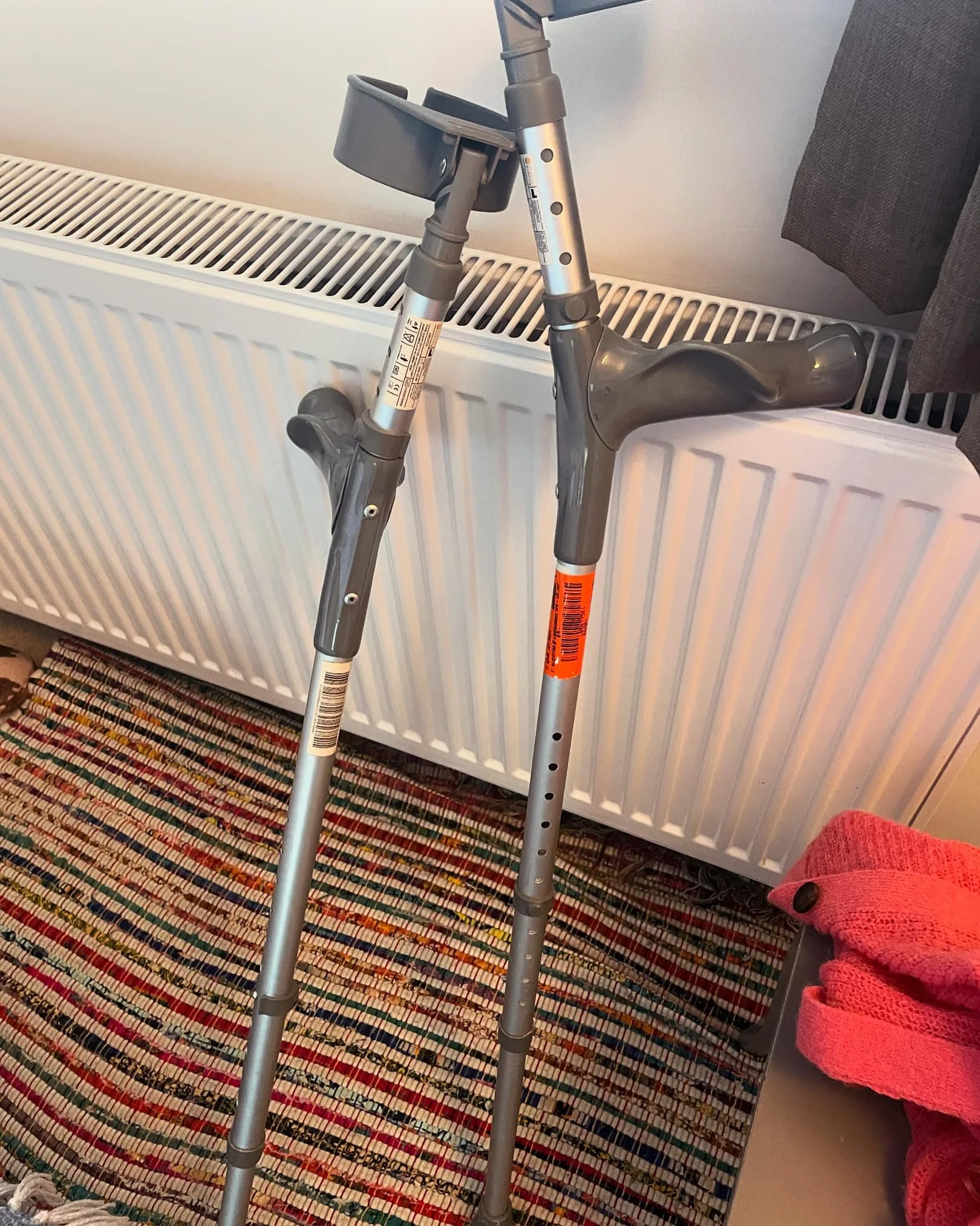 Really appreciate the birthday messages🙏 

Especially because this year, injury has fast-forwarded 50 years to having the mobility of some aged 94. 

Getting up and down the stairs is my new cardio work out.