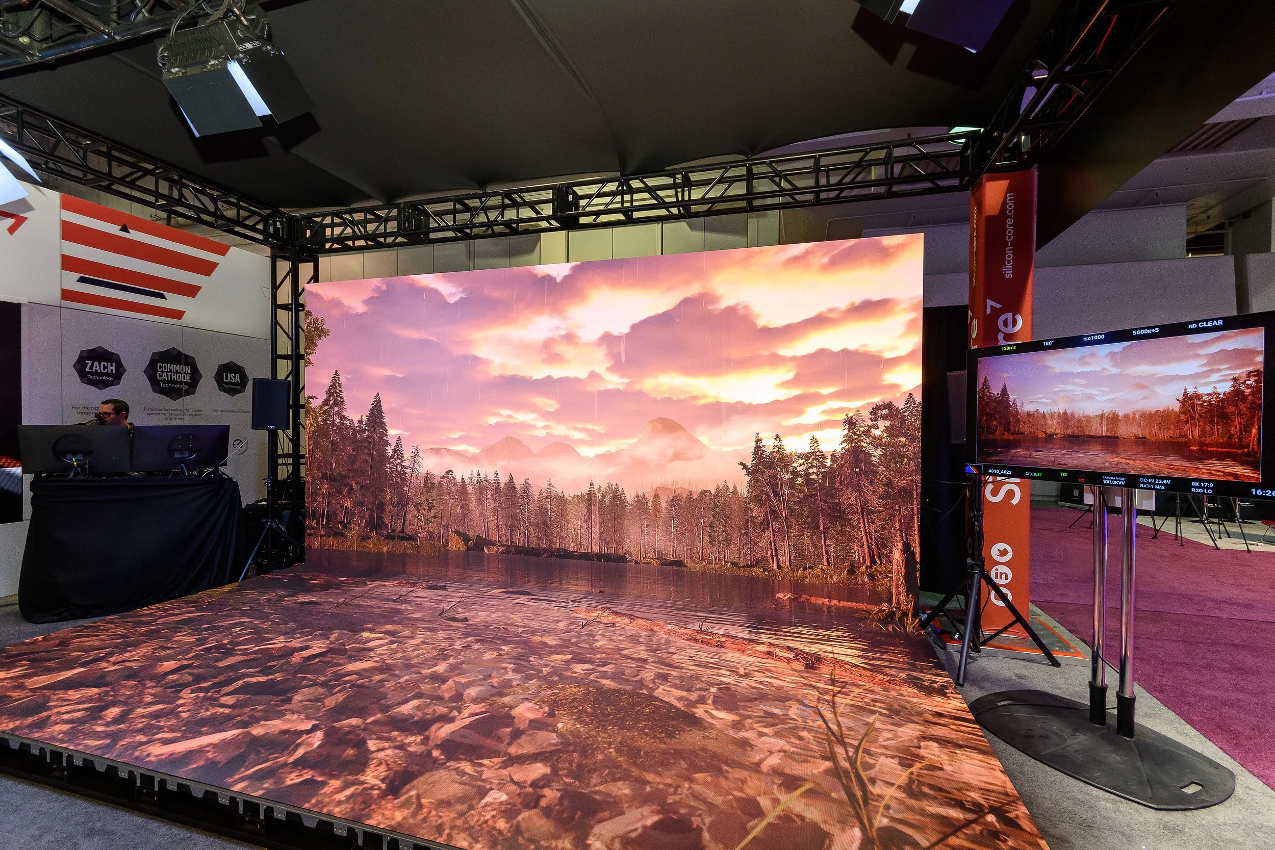 SiliconCore showcases three new fine pixel pitch LED display screens at ...