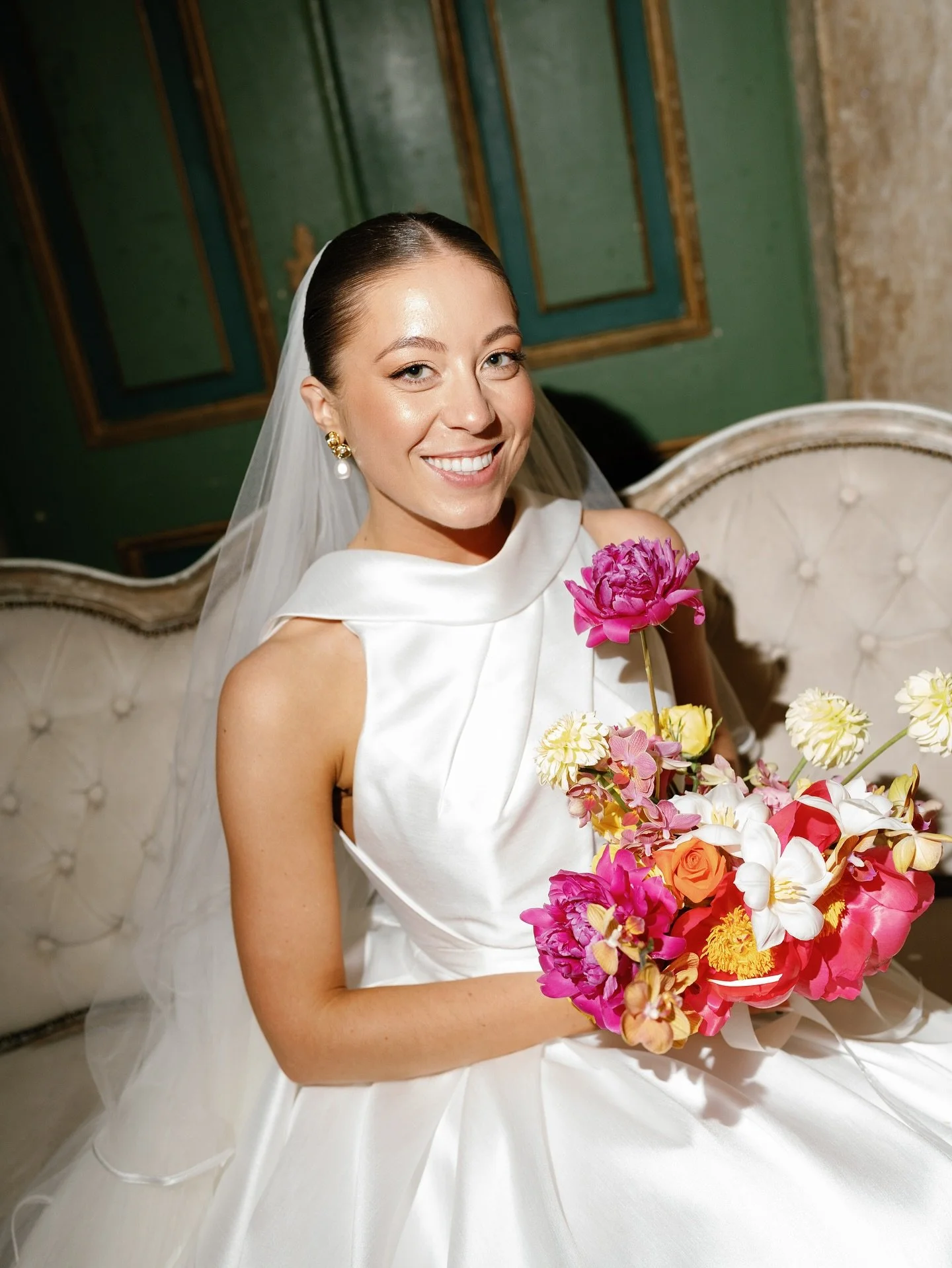 Natalia &amp; Ross&rsquo; wedding at Quinta do Torneiro was the first full-wedding day of the year - so now that the 2025 wedding season has come to an end, it felt only right to make my return to the feed with them.

I couldn&rsquo;t have asked for 