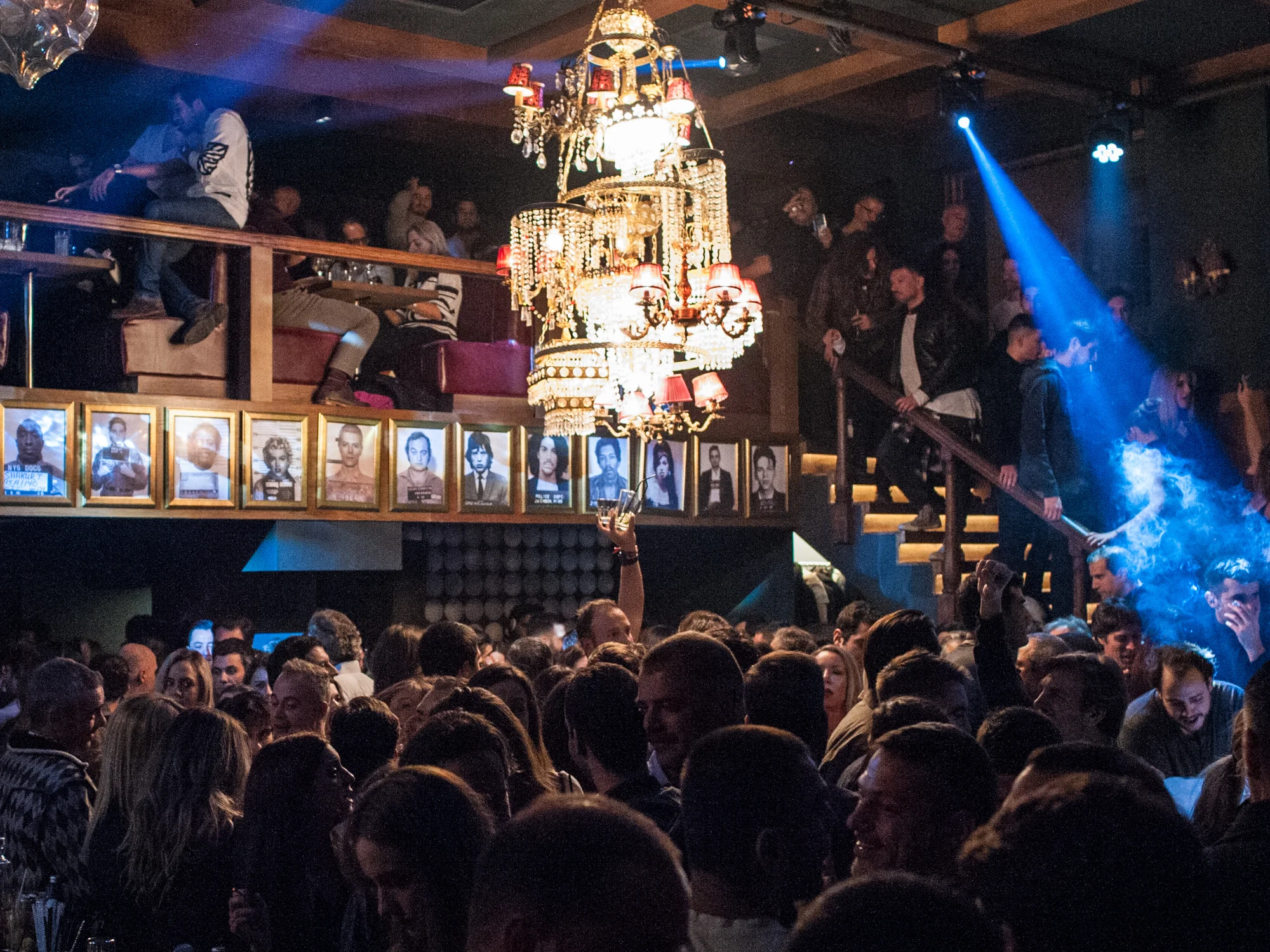  Established in 1987, this now legendary bar-restaurant combines a comfort American Italian cuisine, the most happy &amp; welcoming staff and our unique party atmosphere.     www.rocknroll.gr  