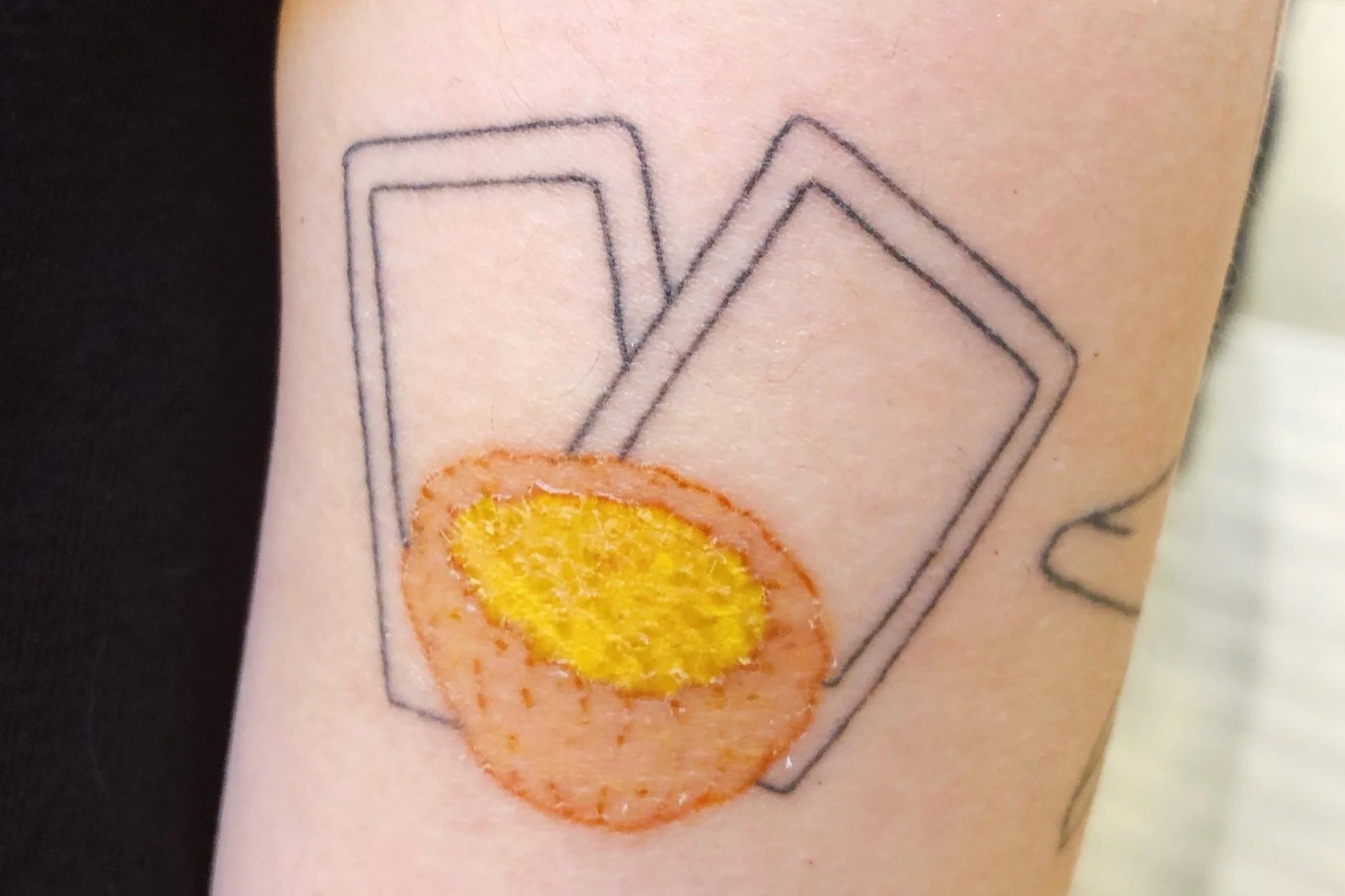 Tattoo Artist: Ariel W Egg tarts are my favorite Chinese pastry. I have so many great memories sharing egg tarts with friends.